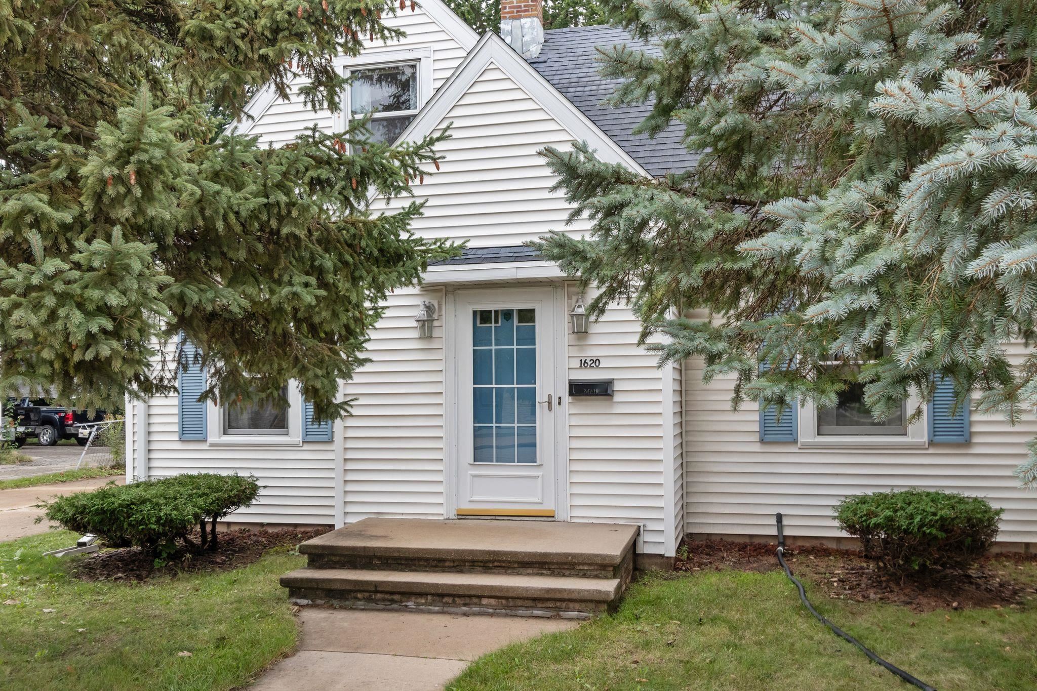 1620 N Richmond St, Appleton, WI 54911