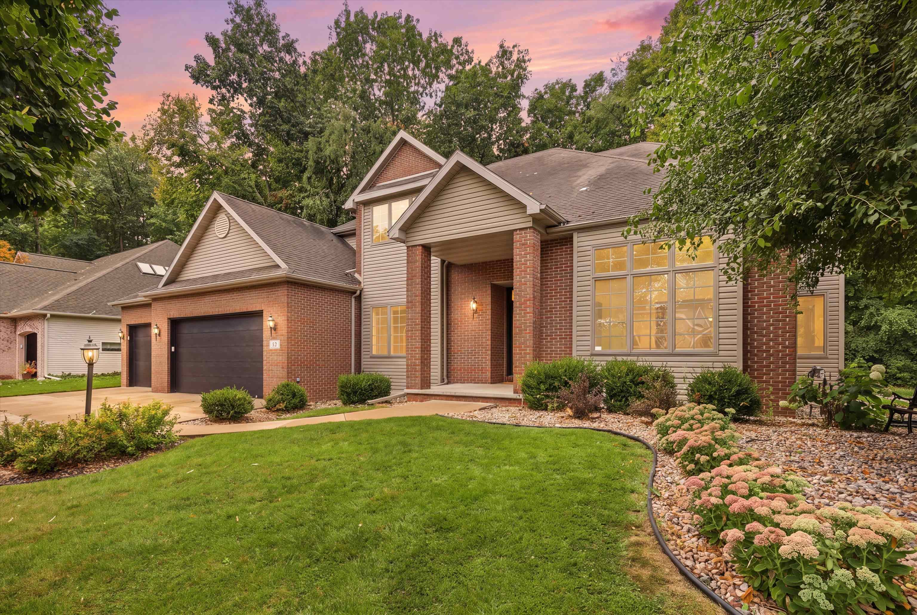 59 Brentwood Ln, Appleton, WI 54915