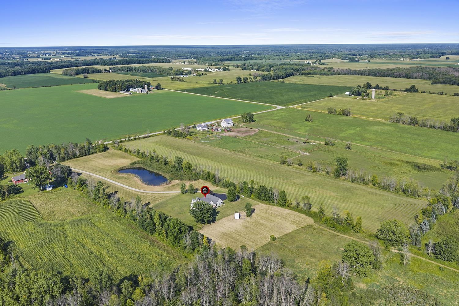 9019 Gohr Rd, Krakow, WI 54137