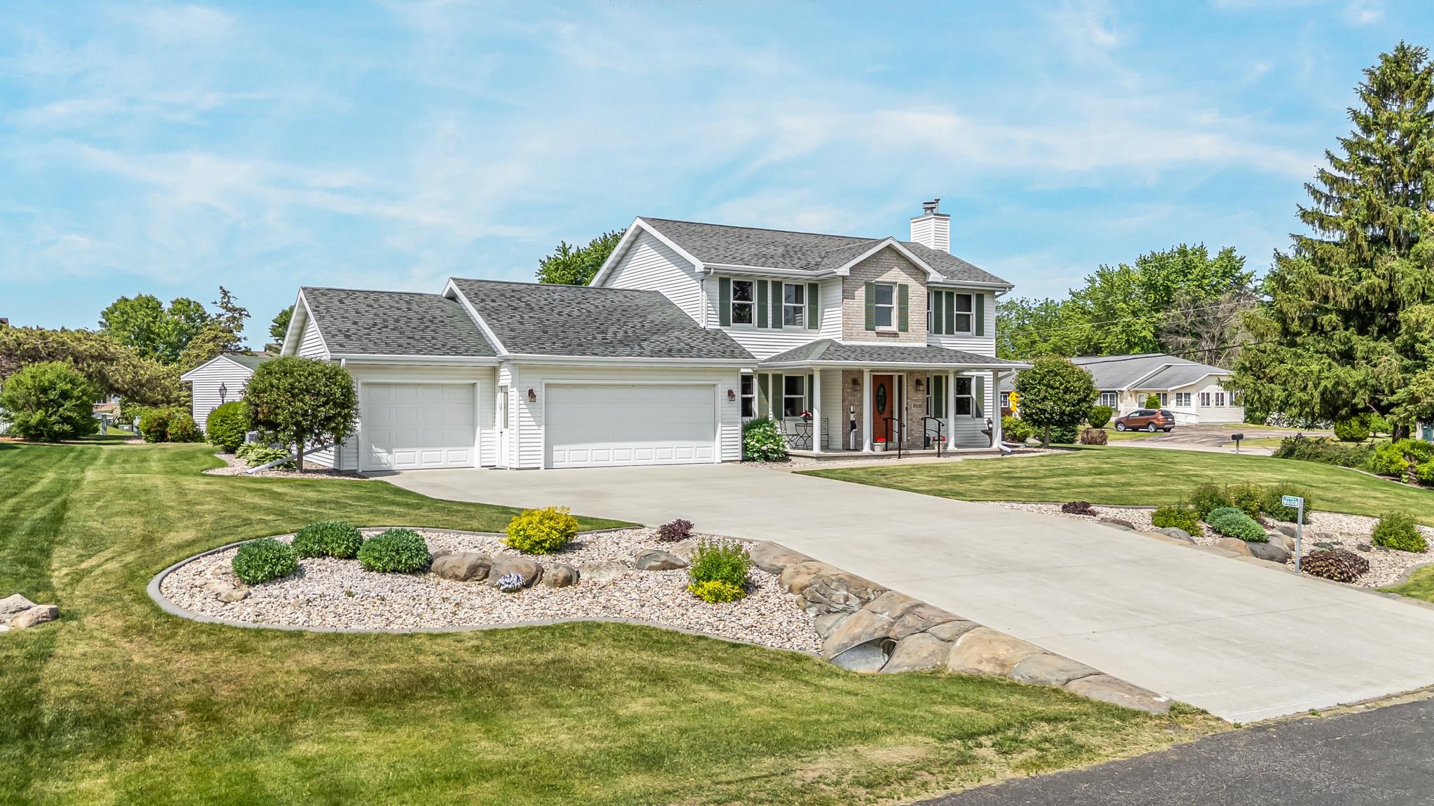 W6108 Long Ct, Appleton, WI 54914