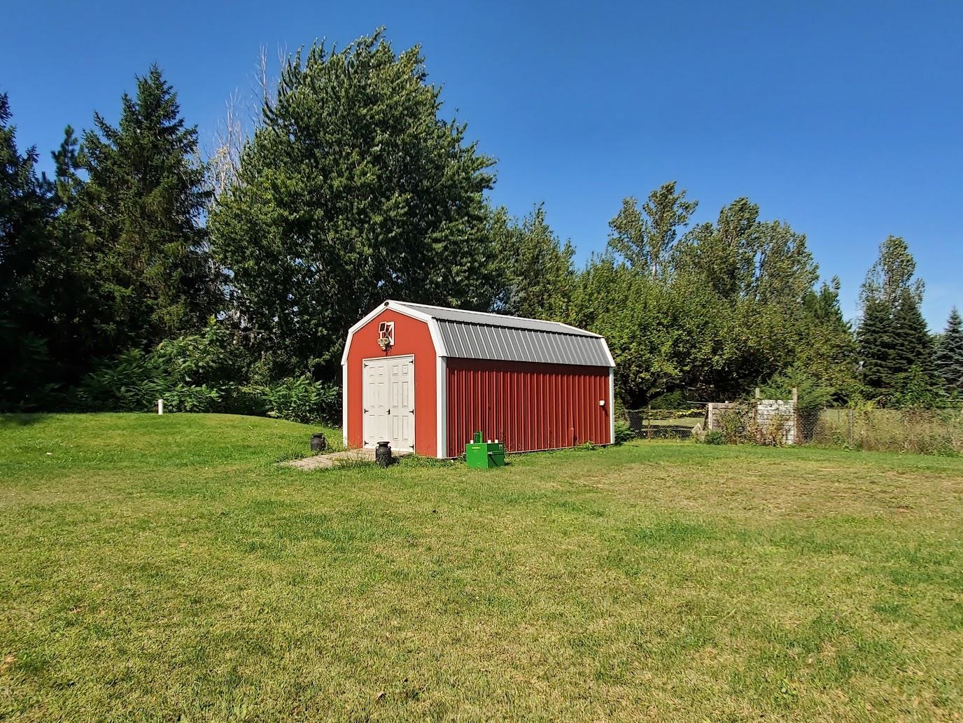 5001 N Mccarthy Rd, Appleton, WI 54913-8877