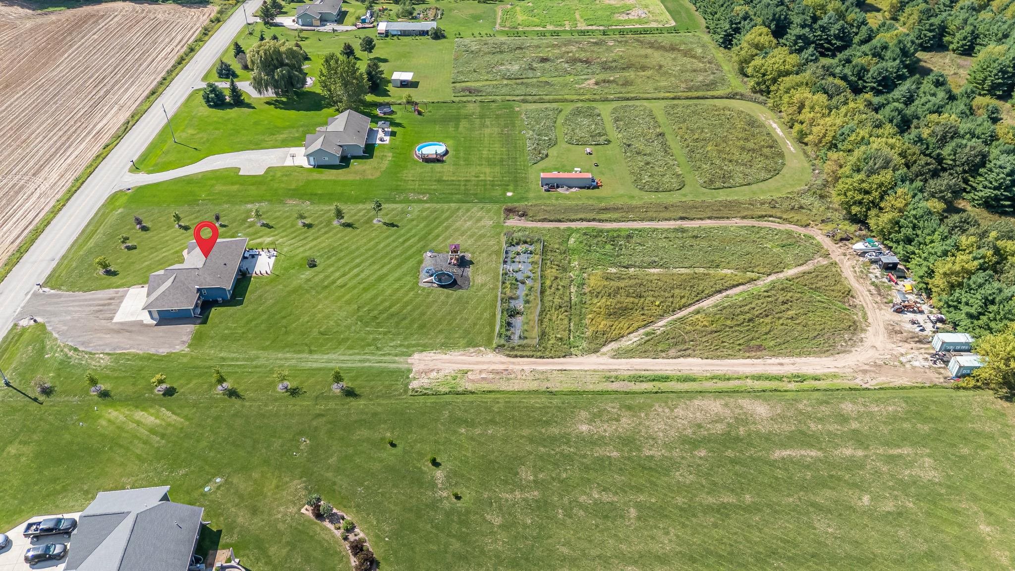 7802 N Brown County Line Rd, Pulaski, WI 54162-9042