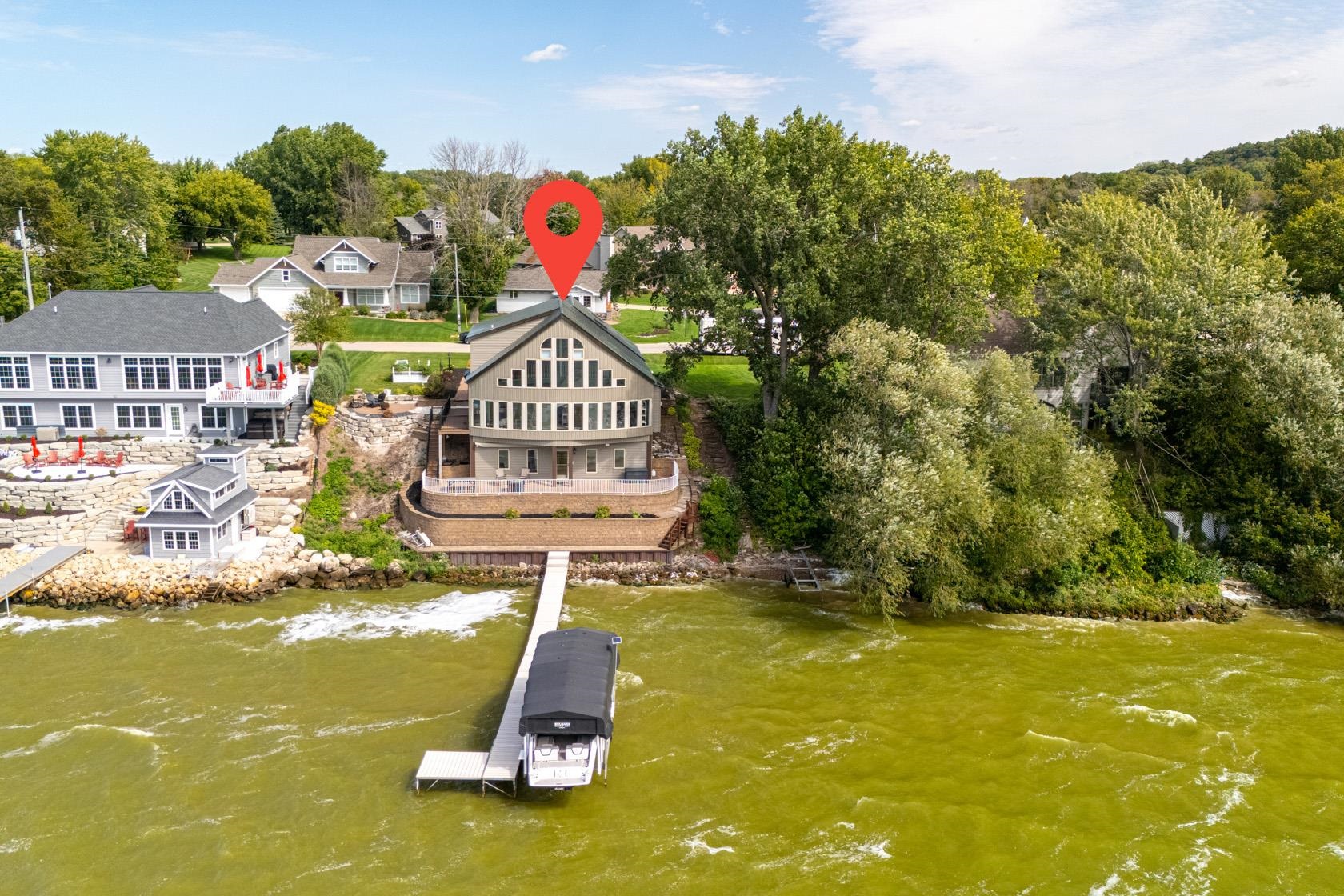 N7611 Lower Cliff Rd, Sherwood, WI 54169