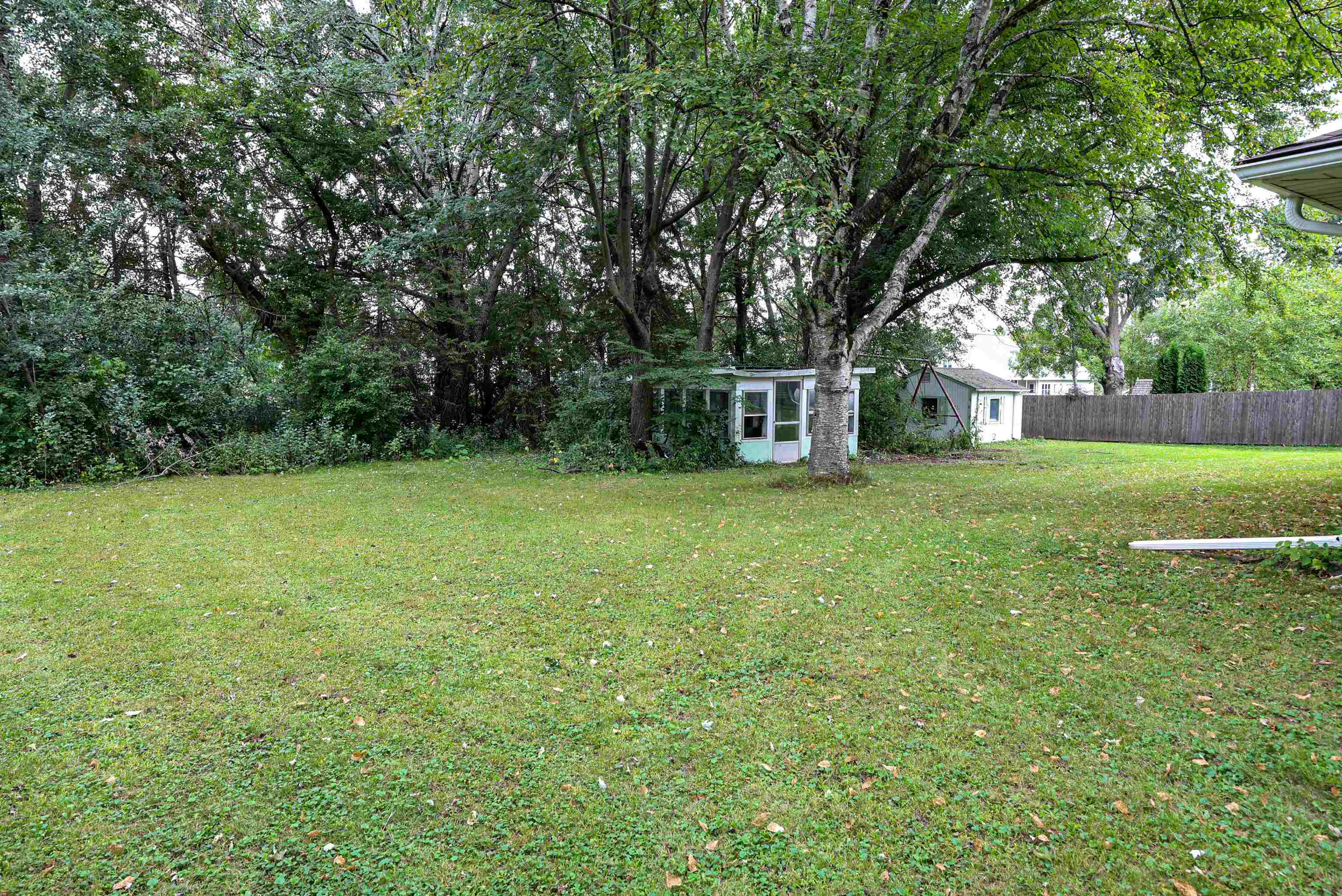 4939 N Meade St, Appleton, WI 54913-8306