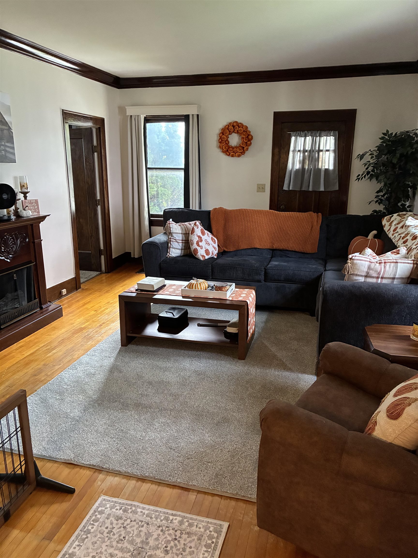 230 E Irving Ave, Oshkosh, WI 54901