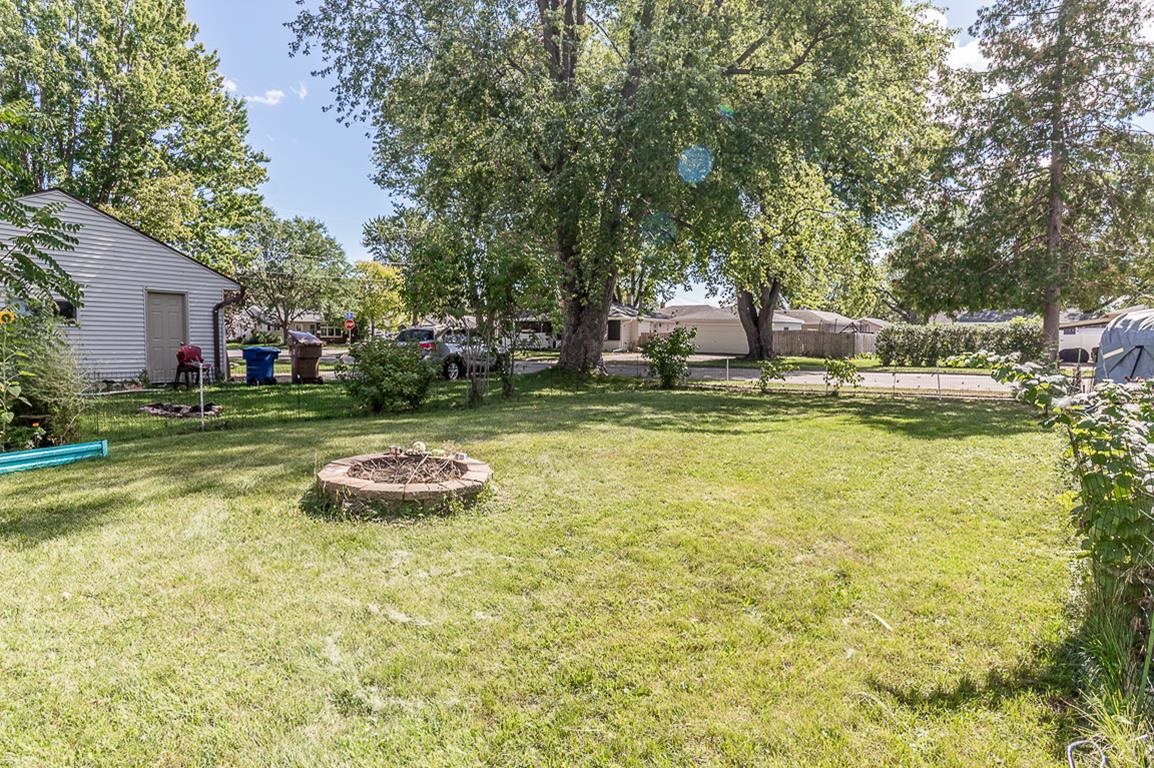 801 Grove St, Menasha, WI 54952-2505
