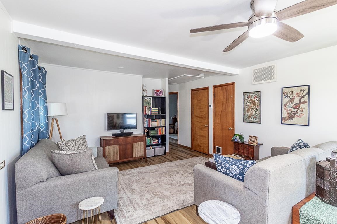 801 Grove St, Menasha, WI 54952-2505