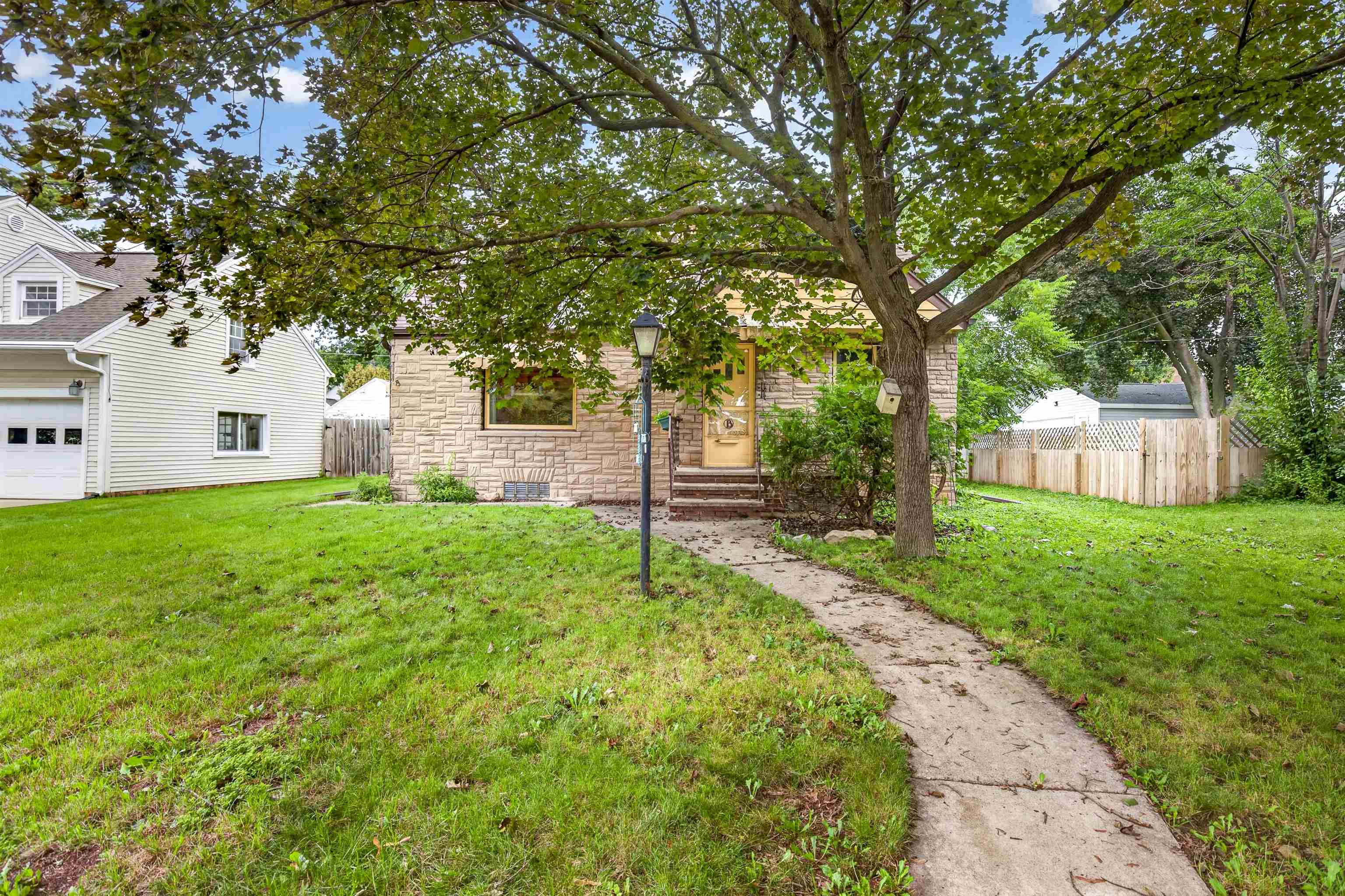 420 Klein St, Kaukauna, WI 54130