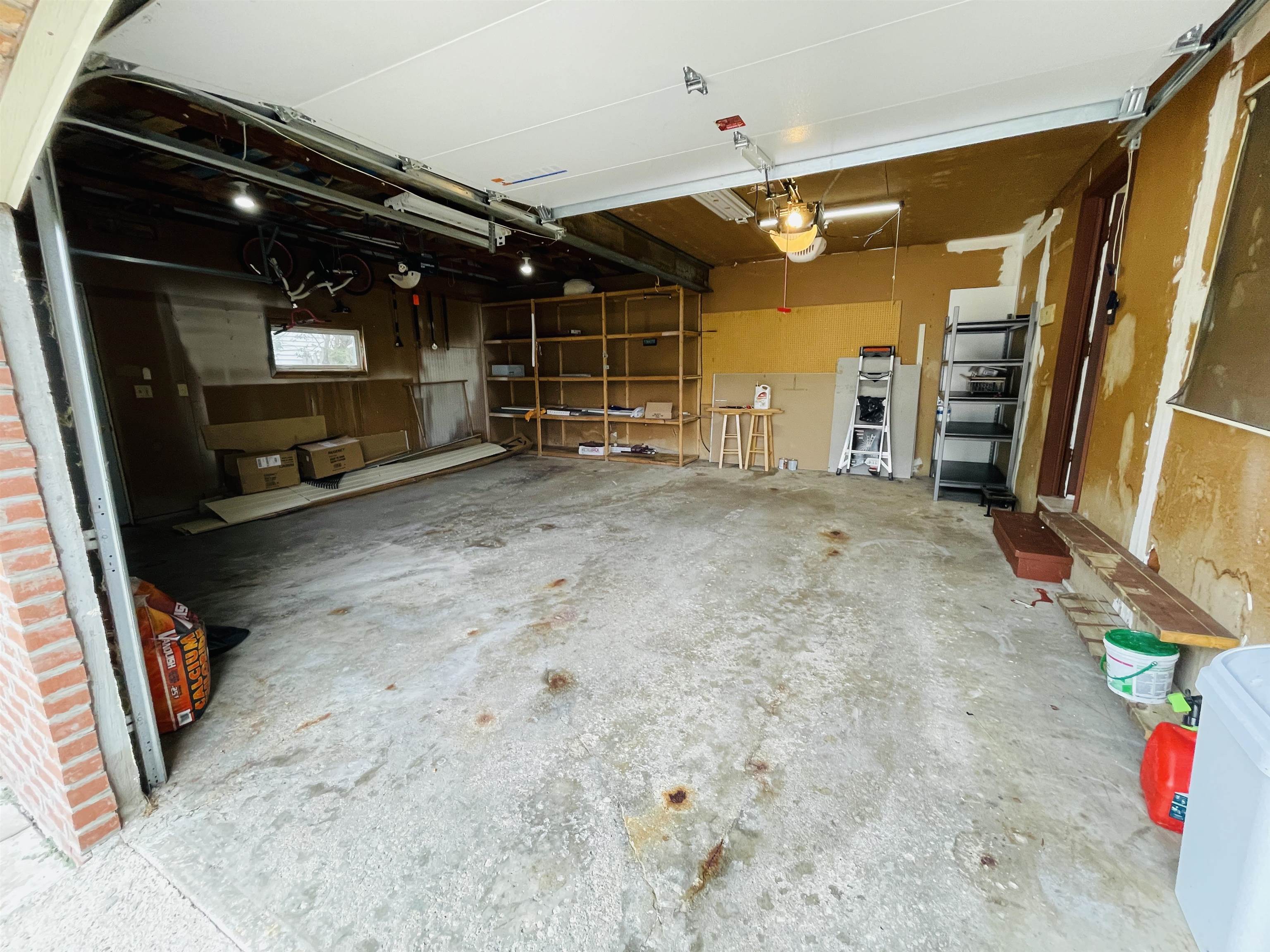 2565 Carmel Ln, Green Bay, WI 54311-5255