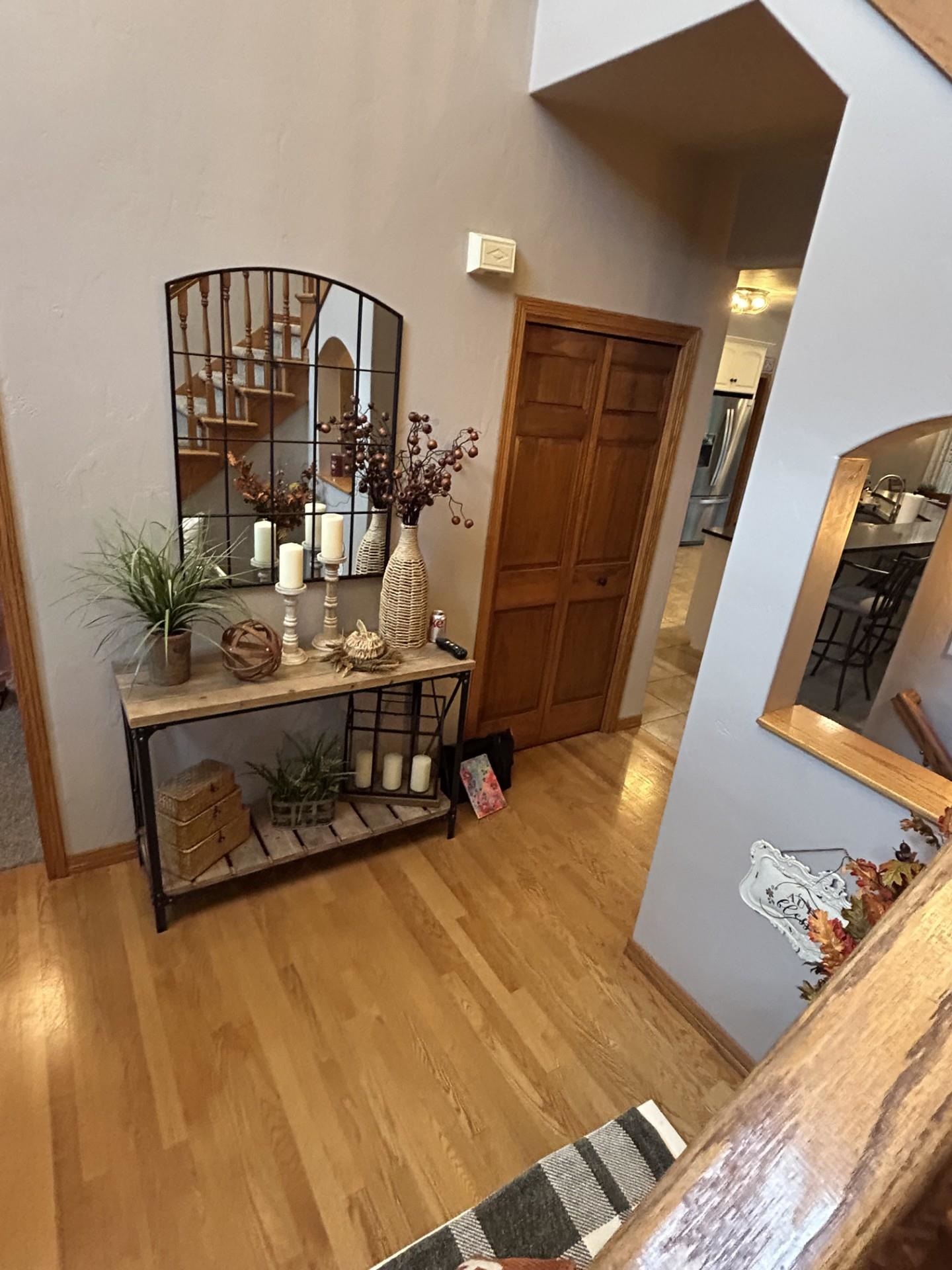 764 Saddlebrook Ct, Neenah, WI 54956