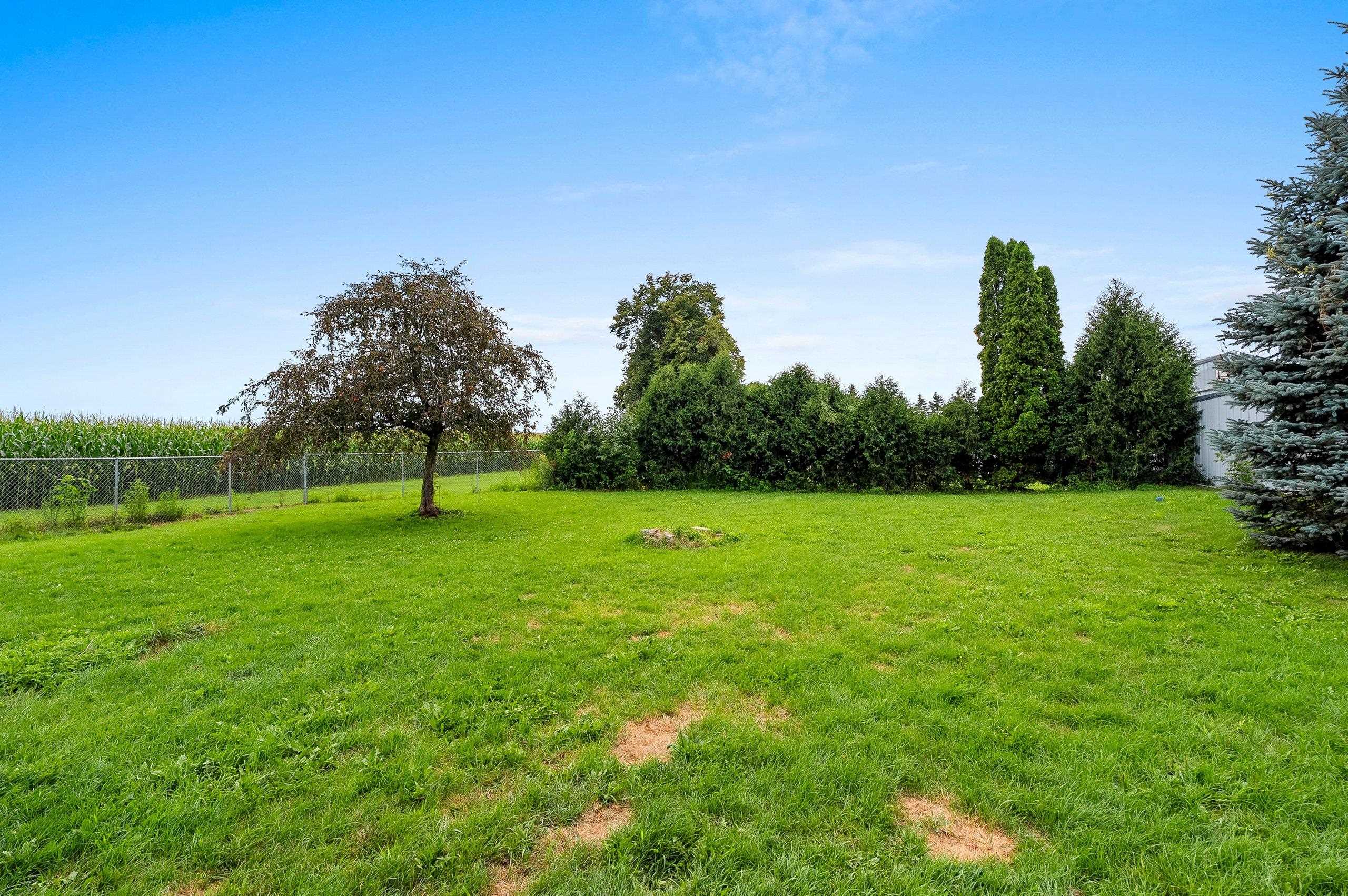 N5367 Mayflower Roads, Shiocton, WI 54170