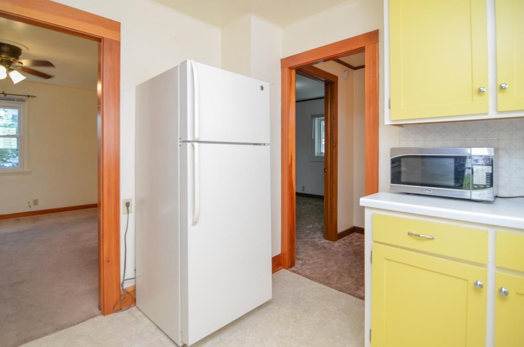 1253 Elm St, Green Bay, WI 54302