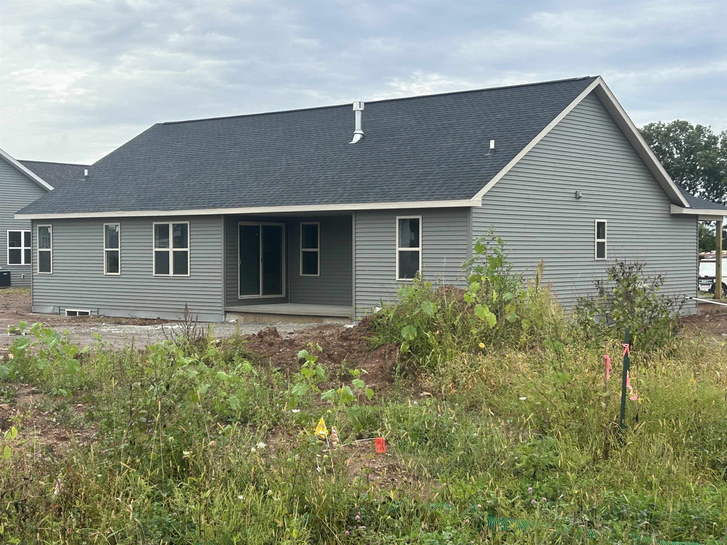 8361 Marlo Ave, Neenah, WI 54956