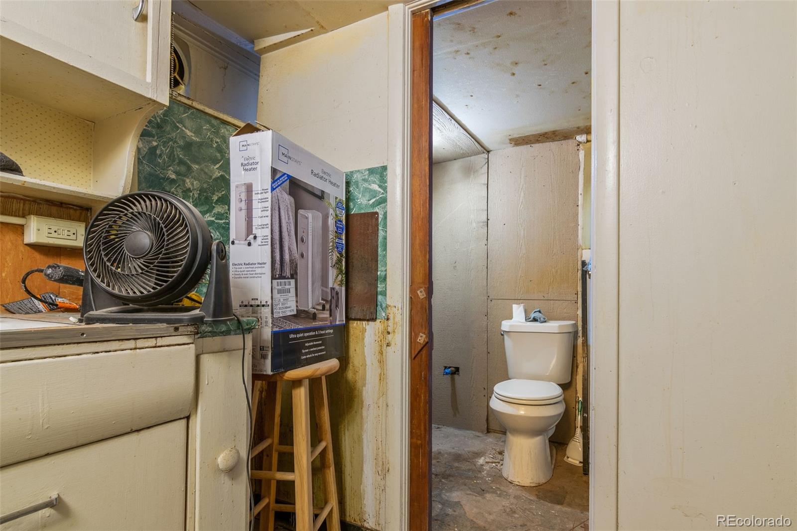 713 W 11th St, Pueblo, CO 81003