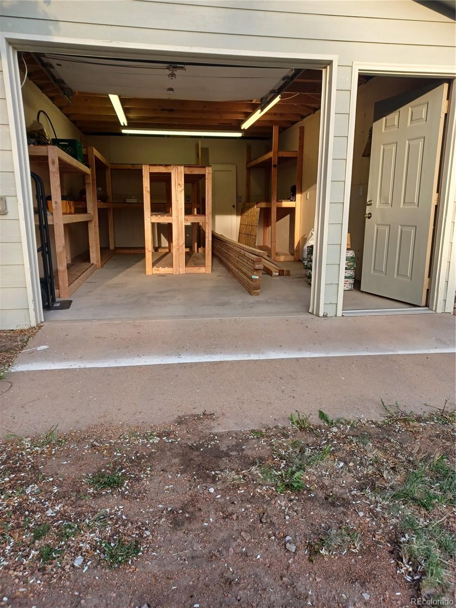 6965 Native Cir, Colorado Springs, CO 80919