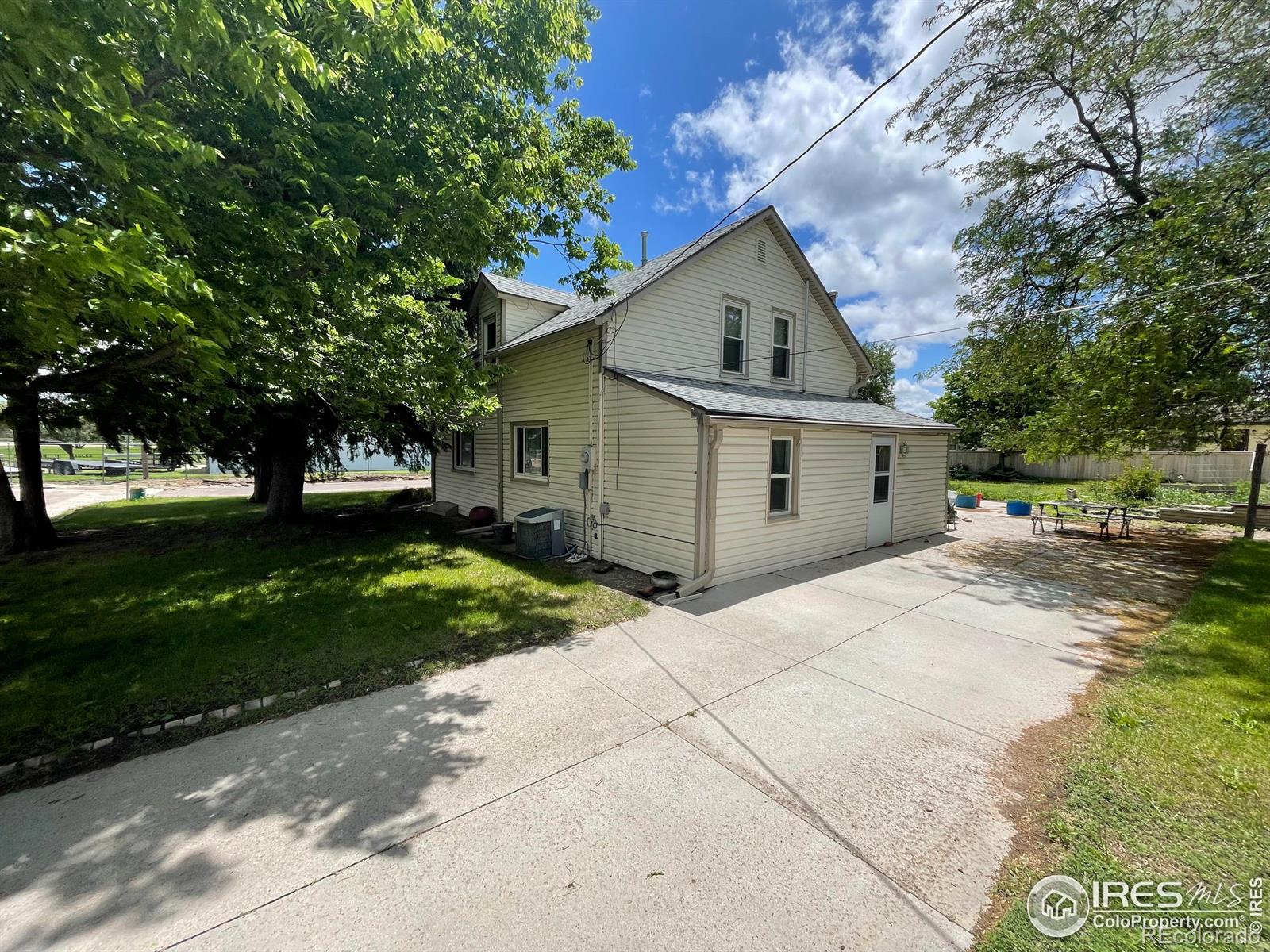 310 Arkansas Ave, Stratton, CO 80836