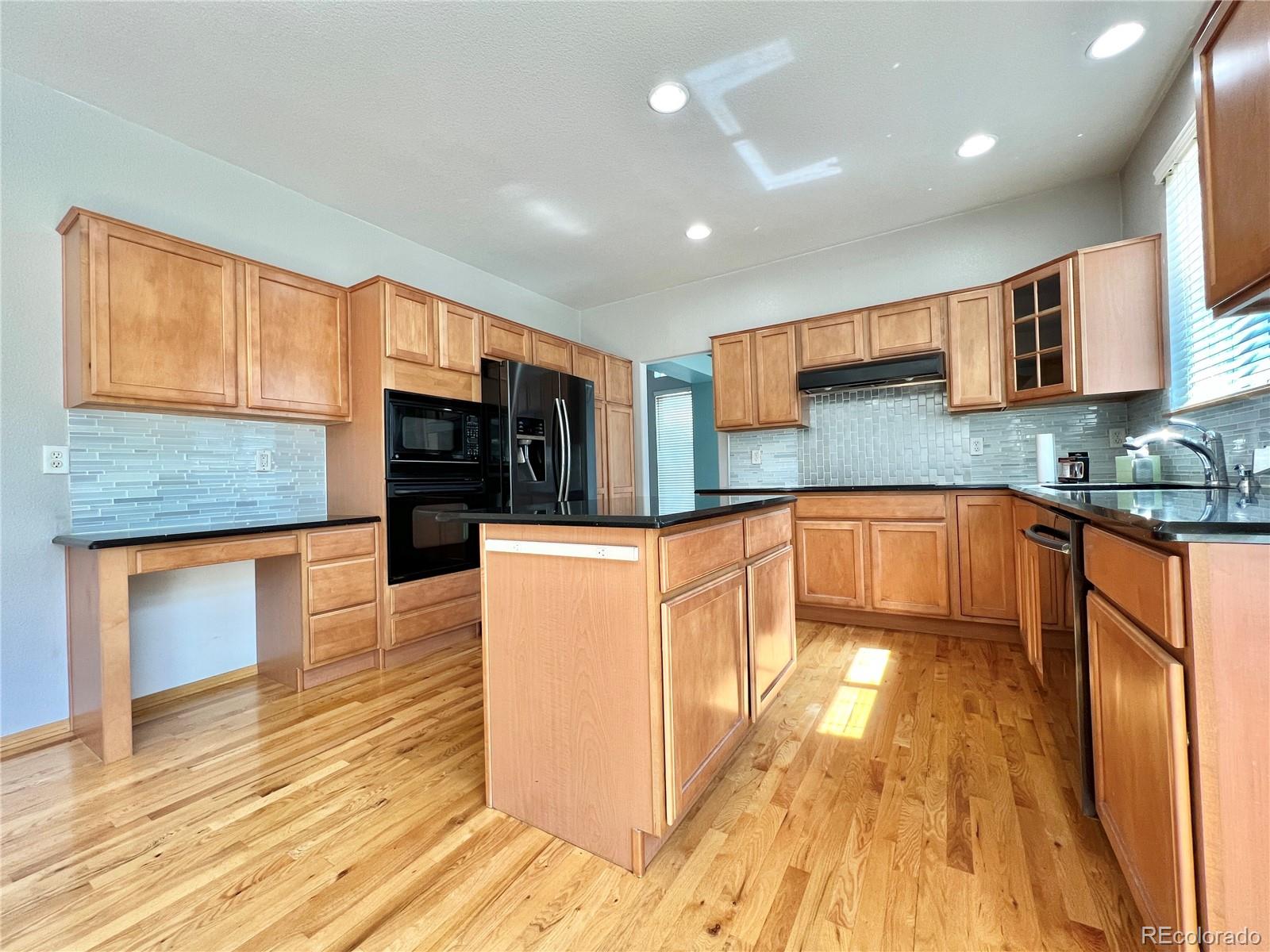 6233 Treestead Ct, Fort Collins, CO 80528