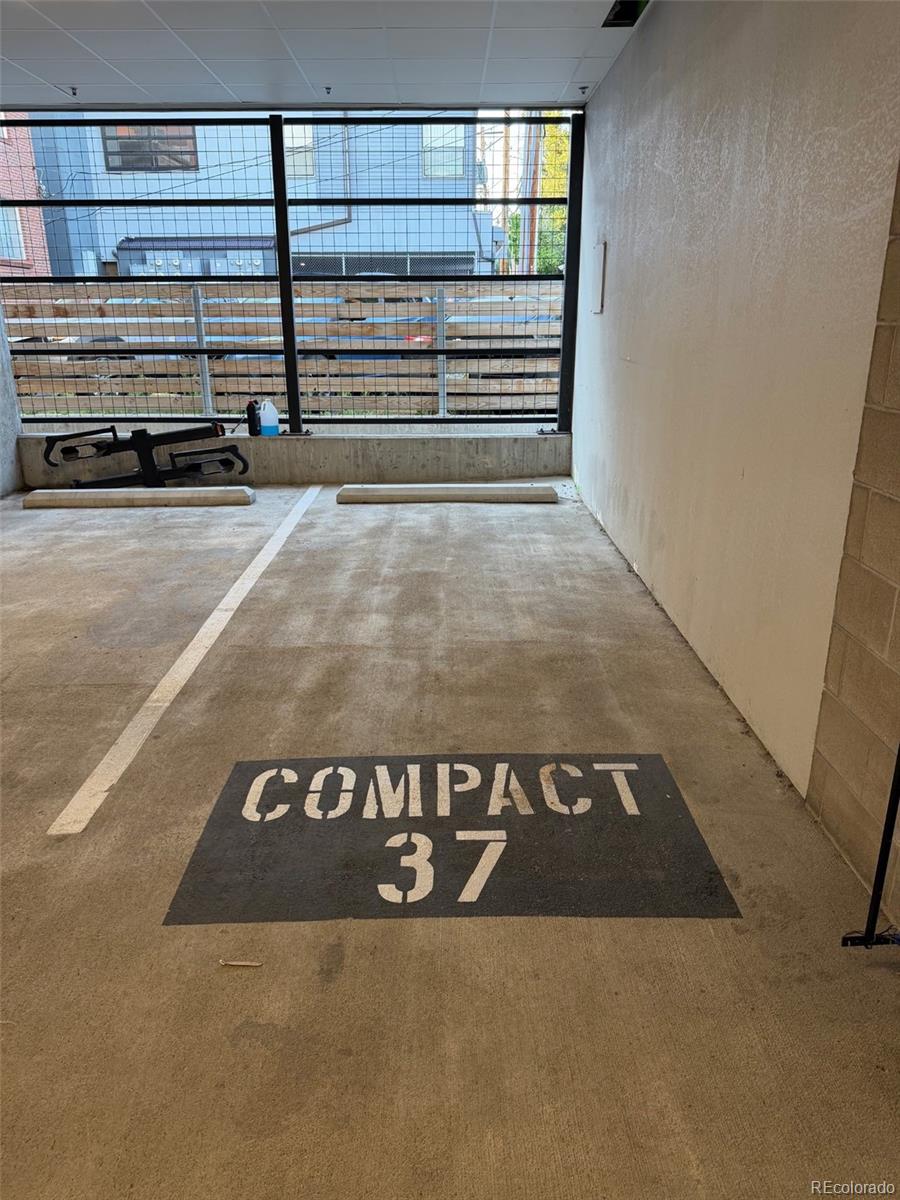 2374 S University Blvd #303, Denver, CO 80210