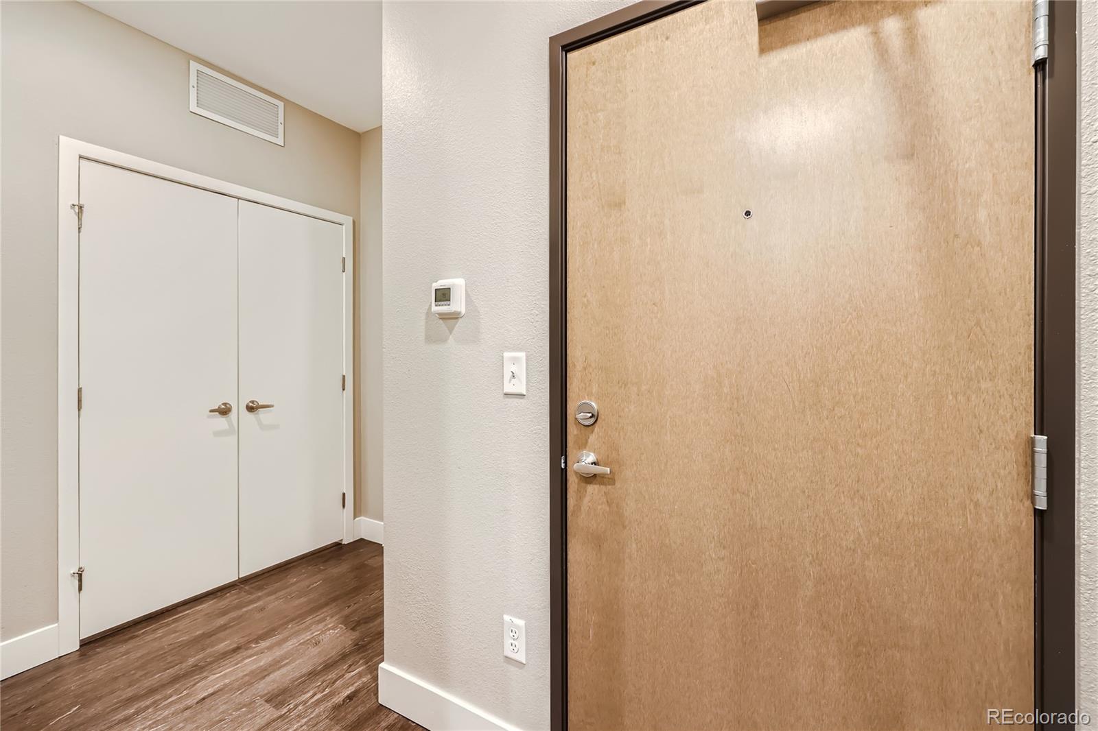 2374 S University Blvd #303, Denver, CO 80210