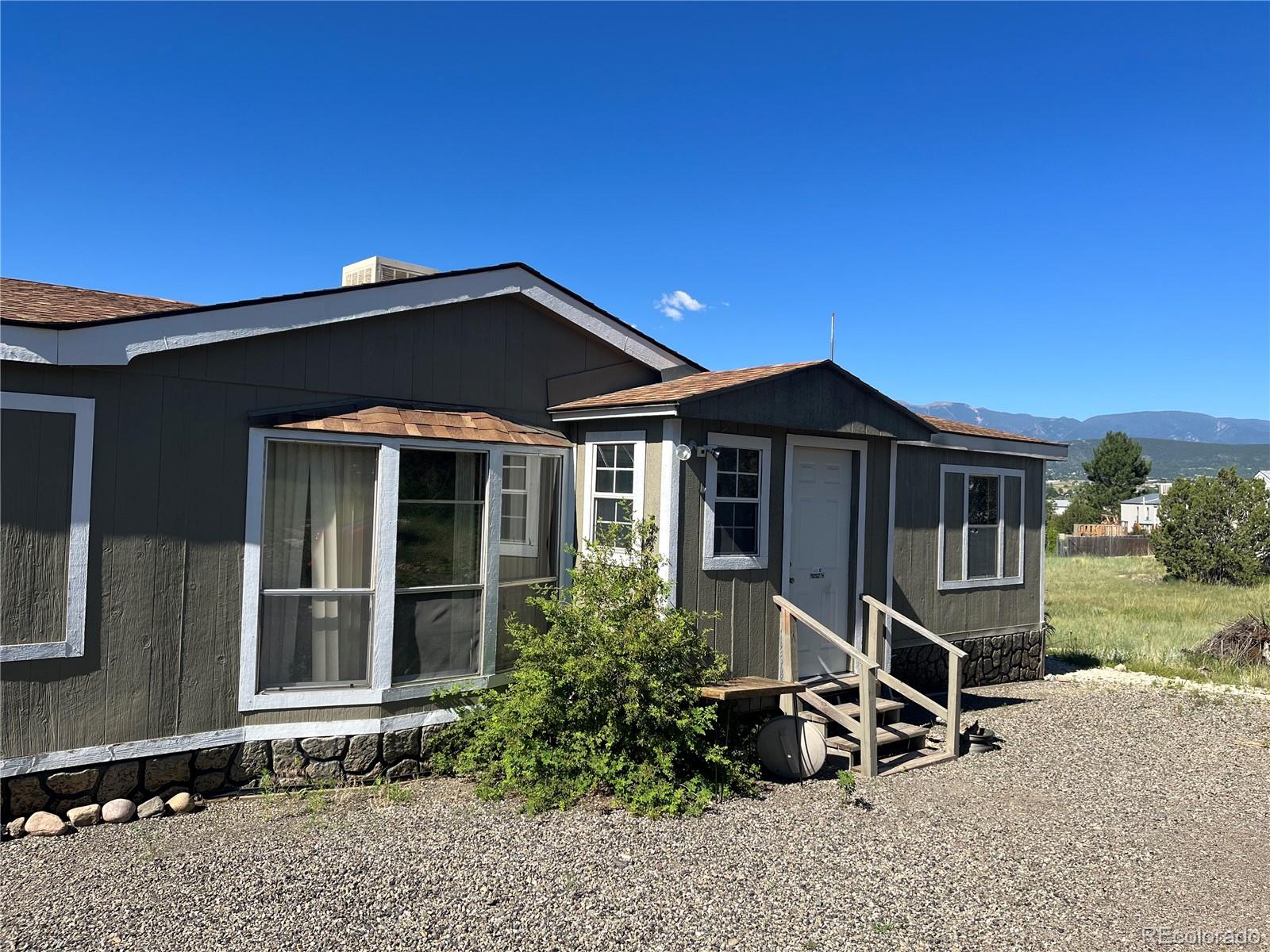 2911 Blue Spruce Dr, Colorado City, CO 81019