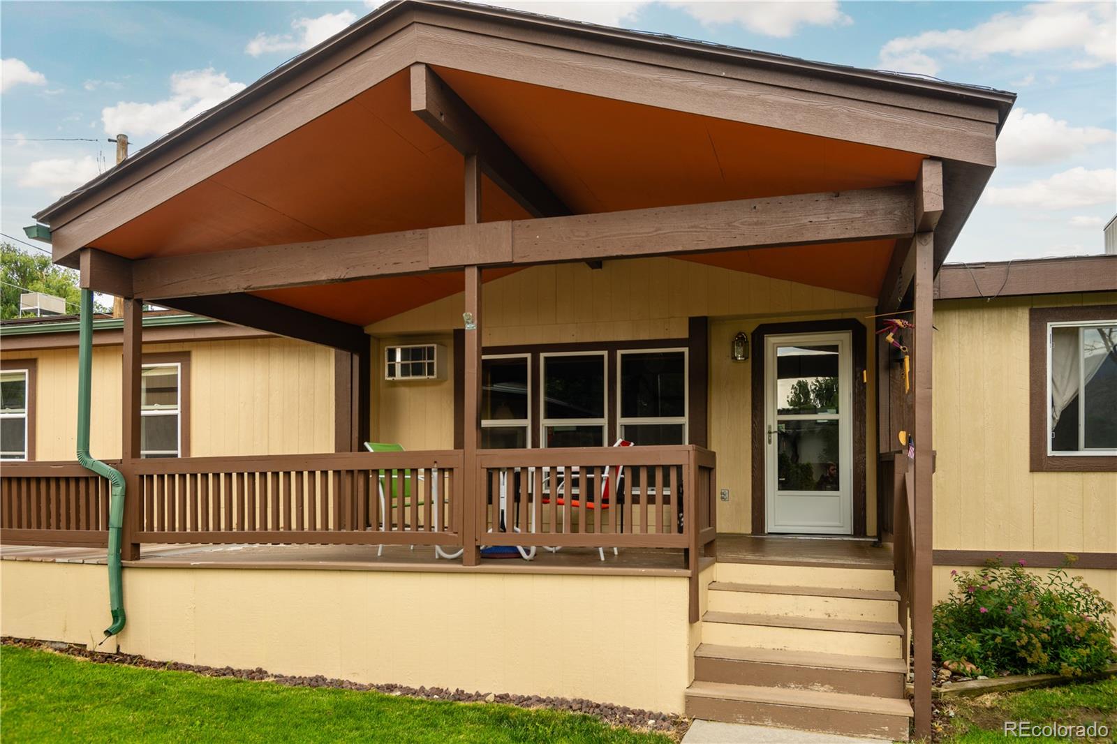 102 Pear Ct, New Castle, CO 81647