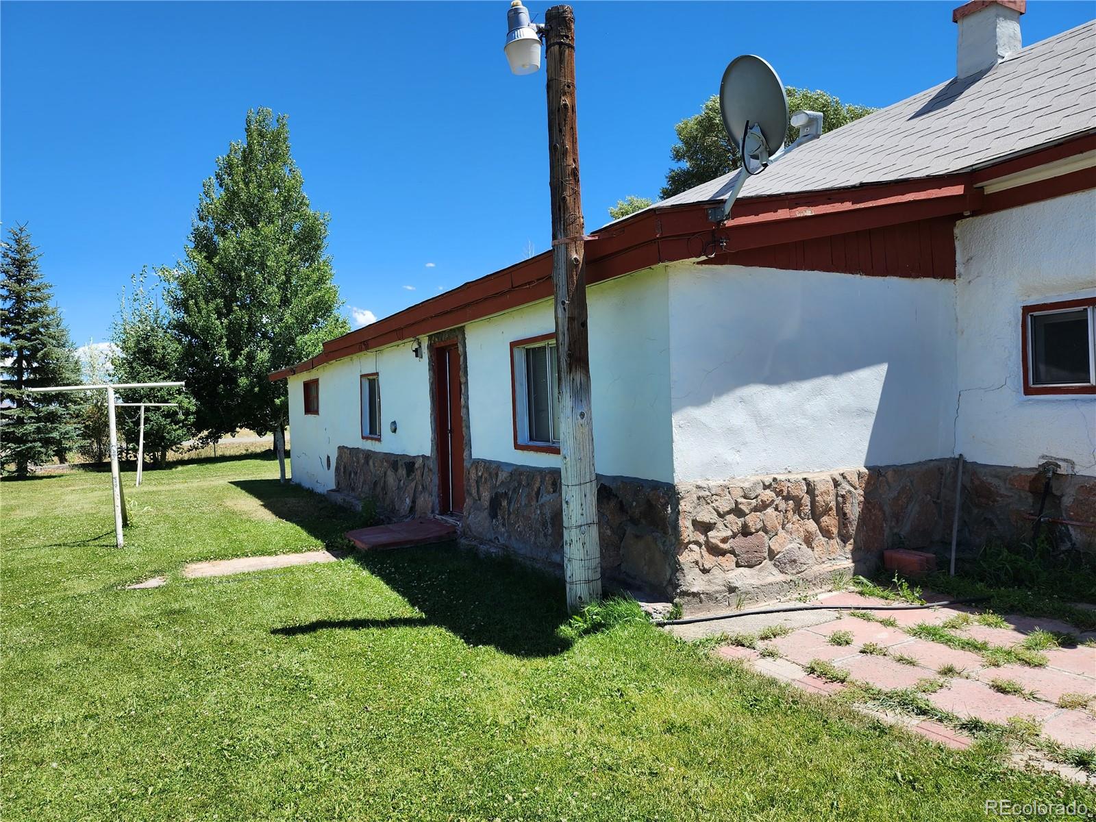 103 Peterson St, Manassa, CO 81141