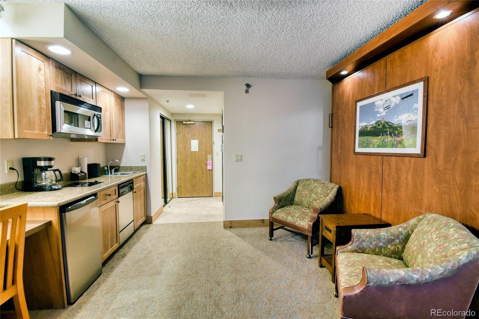 6 Emmons Rd #211, Crested Butte, CO 81224