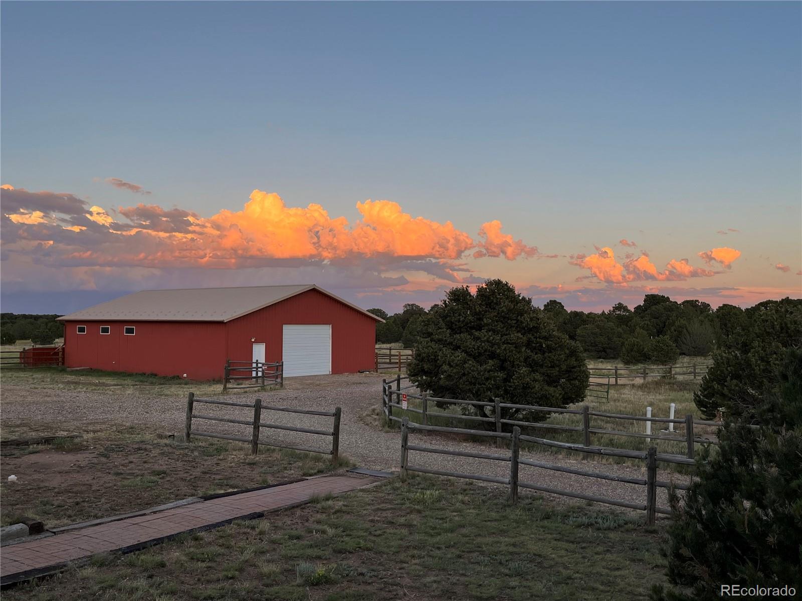 2360 Spanish Peak Dr, Walsenburg, CO 81089