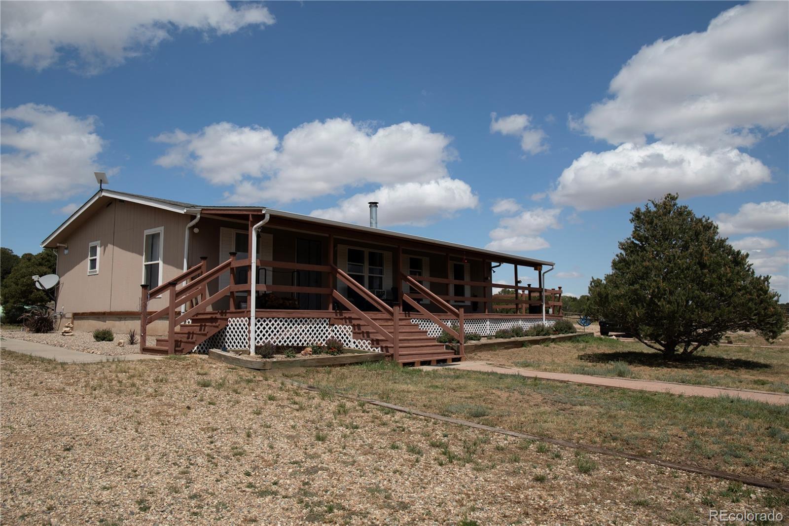 2360 Spanish Peak Dr, Walsenburg, CO 81089
