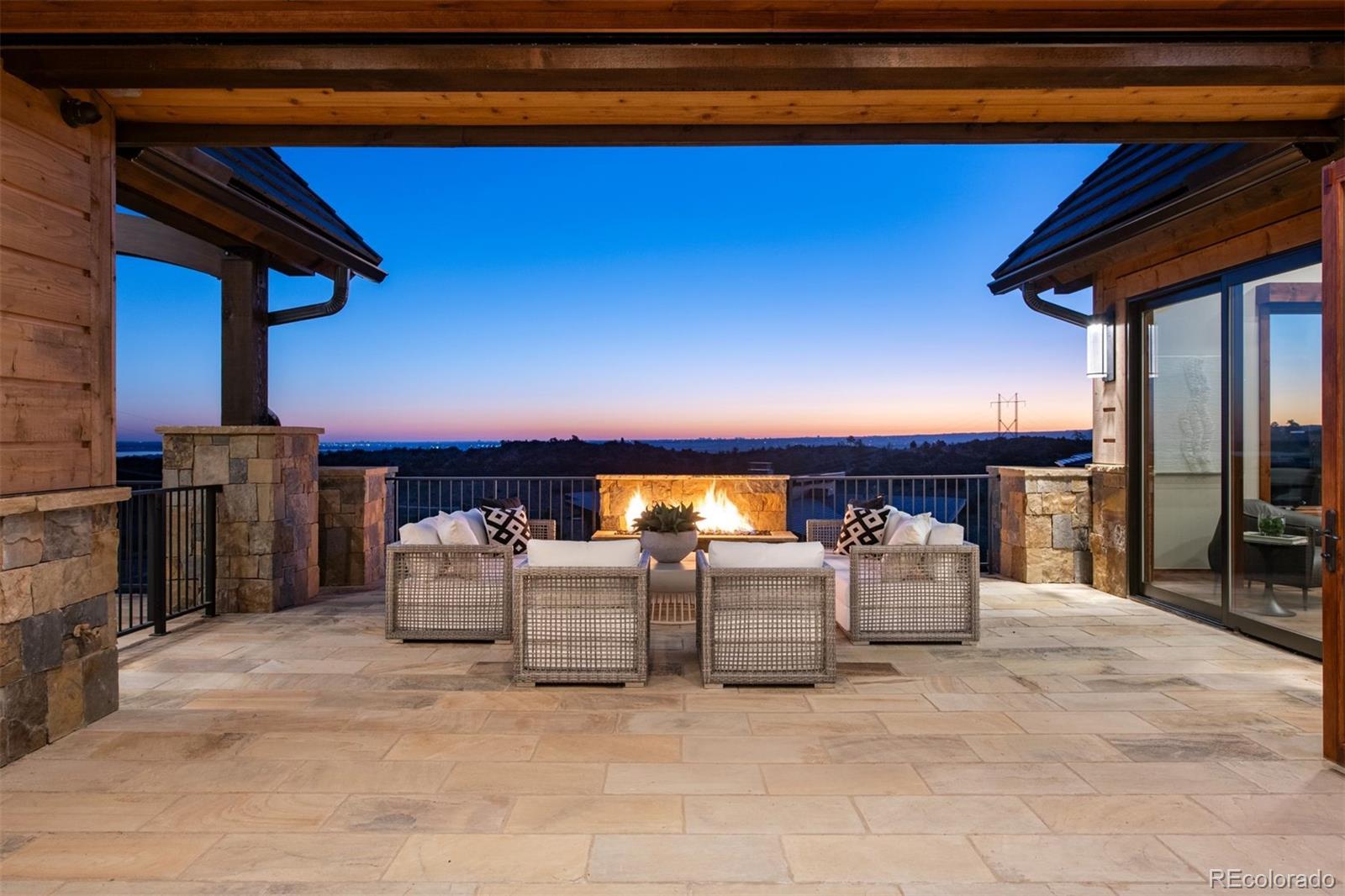 7415 Raphael Ln, Littleton, CO 80125