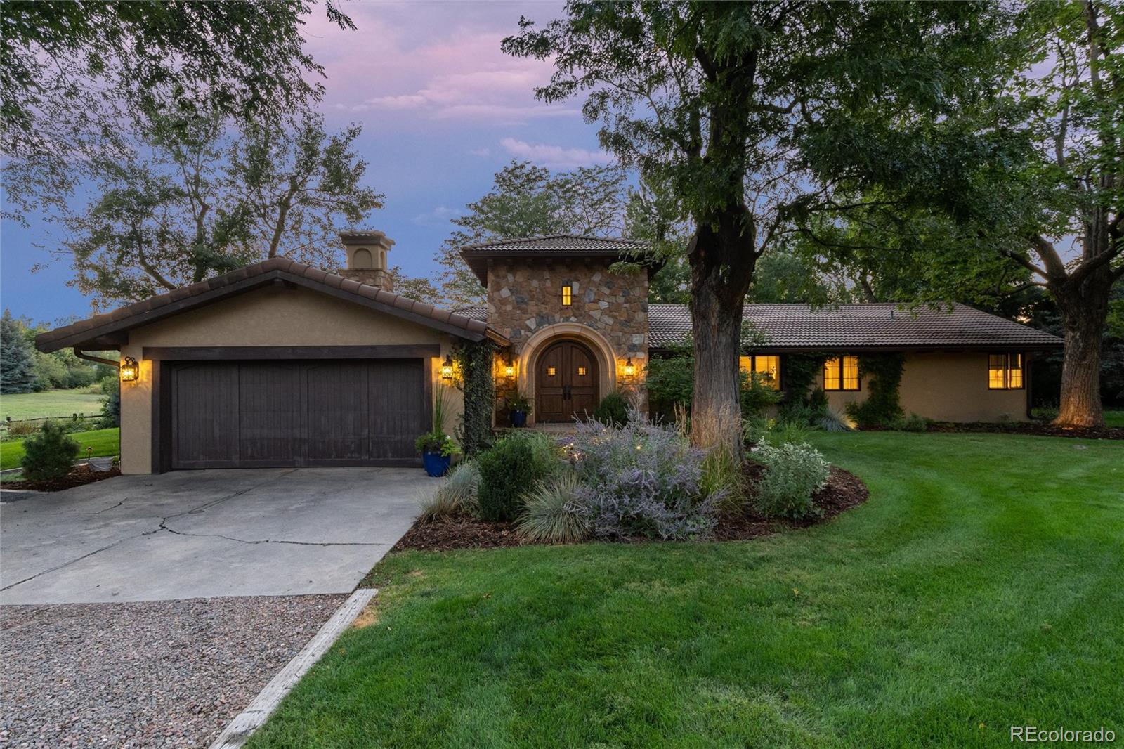 700 Shadycroft Dr, Littleton, CO 80120