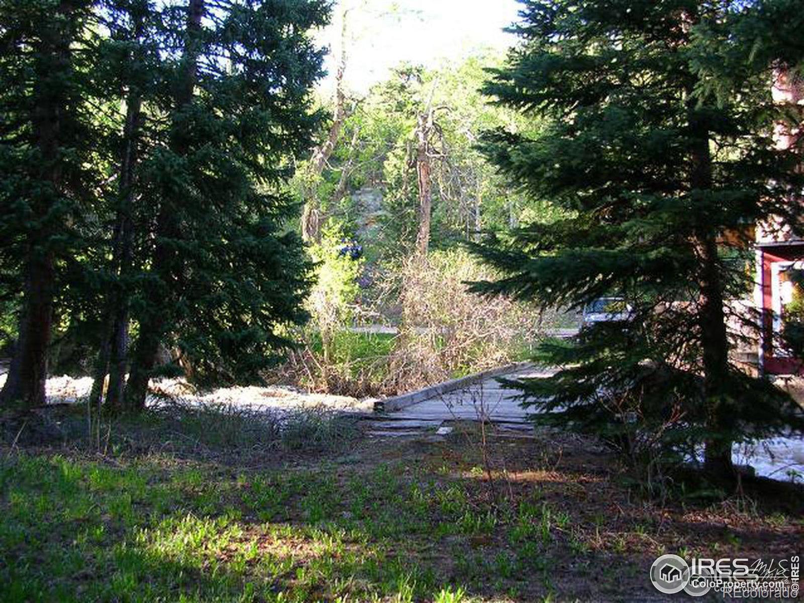 2203 Riverside Dr, Lyons, CO 80540