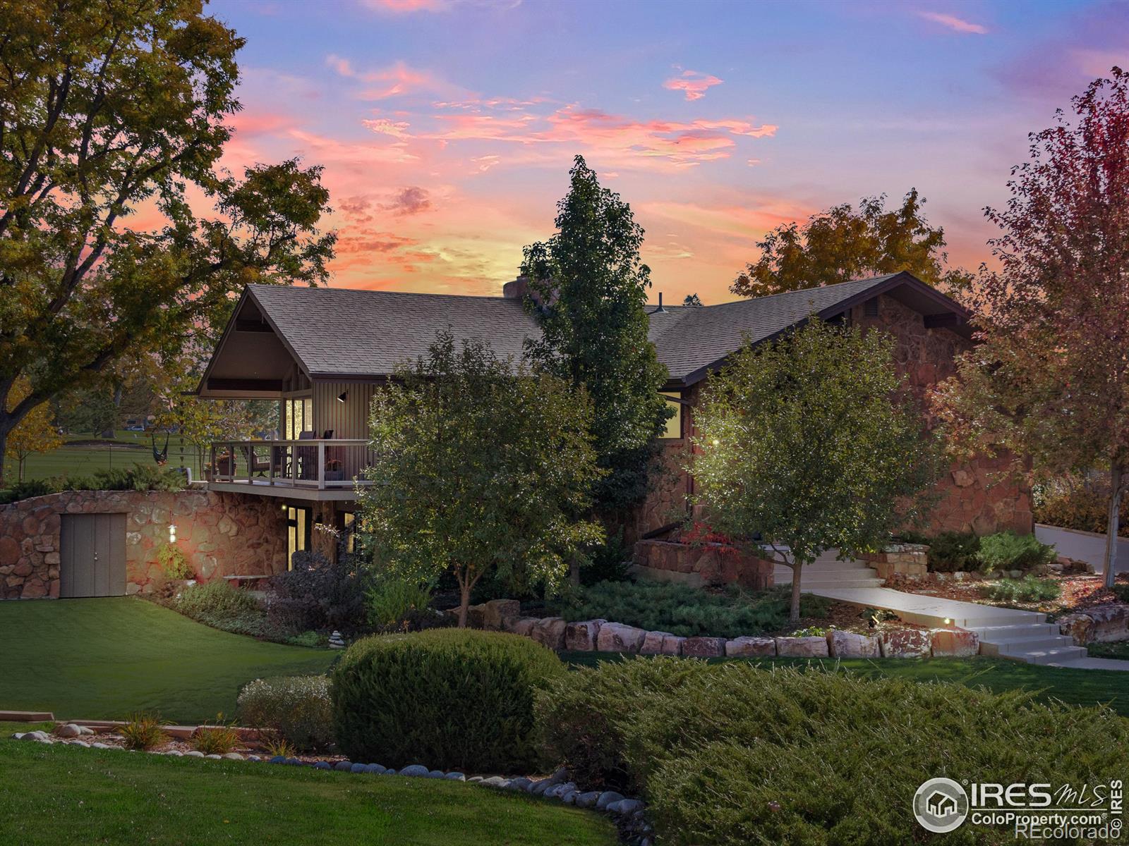 320 Crestridge Ln, Longmont, CO 80501