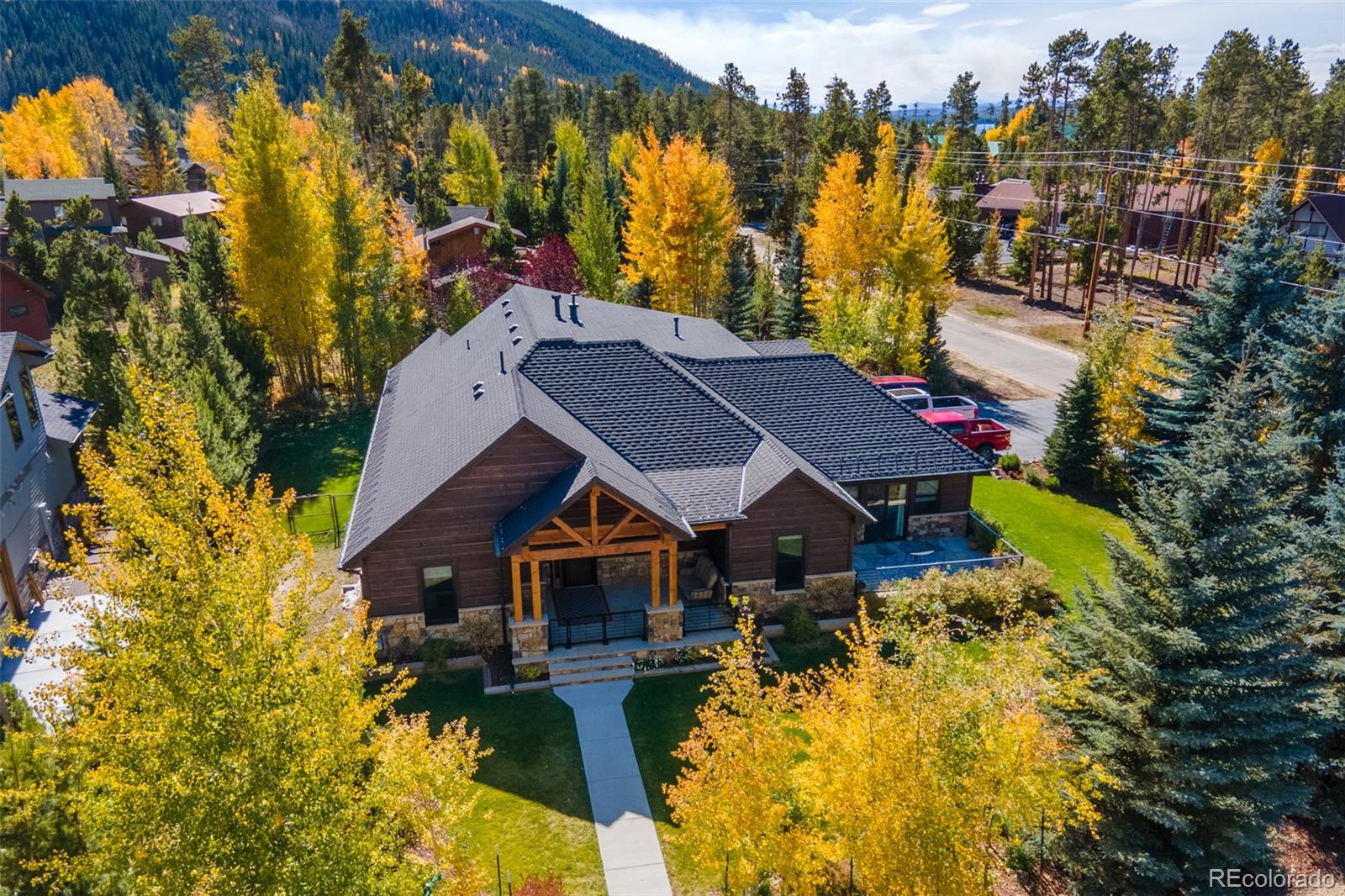 700 Grand Lake Ln, Grand Lake, CO 80447