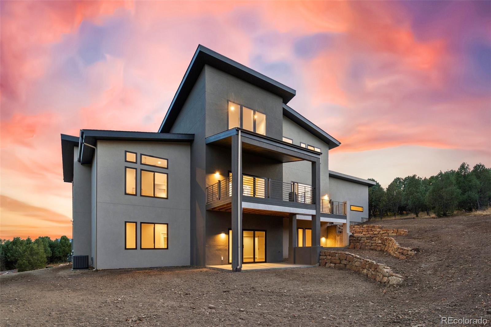 4260 Cedar Heights Dr, Colorado Springs, CO 80904