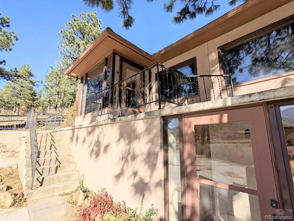 8140 Table Mountain Rd, Rye, CO 81069