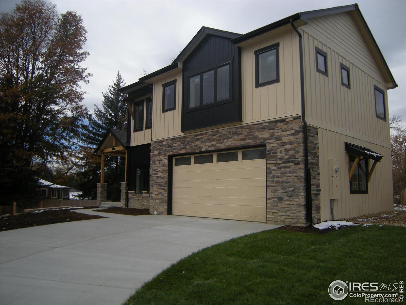725 Longs Peak Ln, Longmont, CO 80501