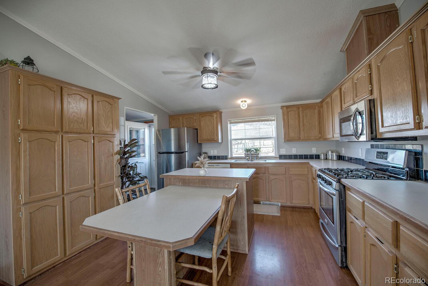 538 Gcr 1001, Kremmling, CO 80459