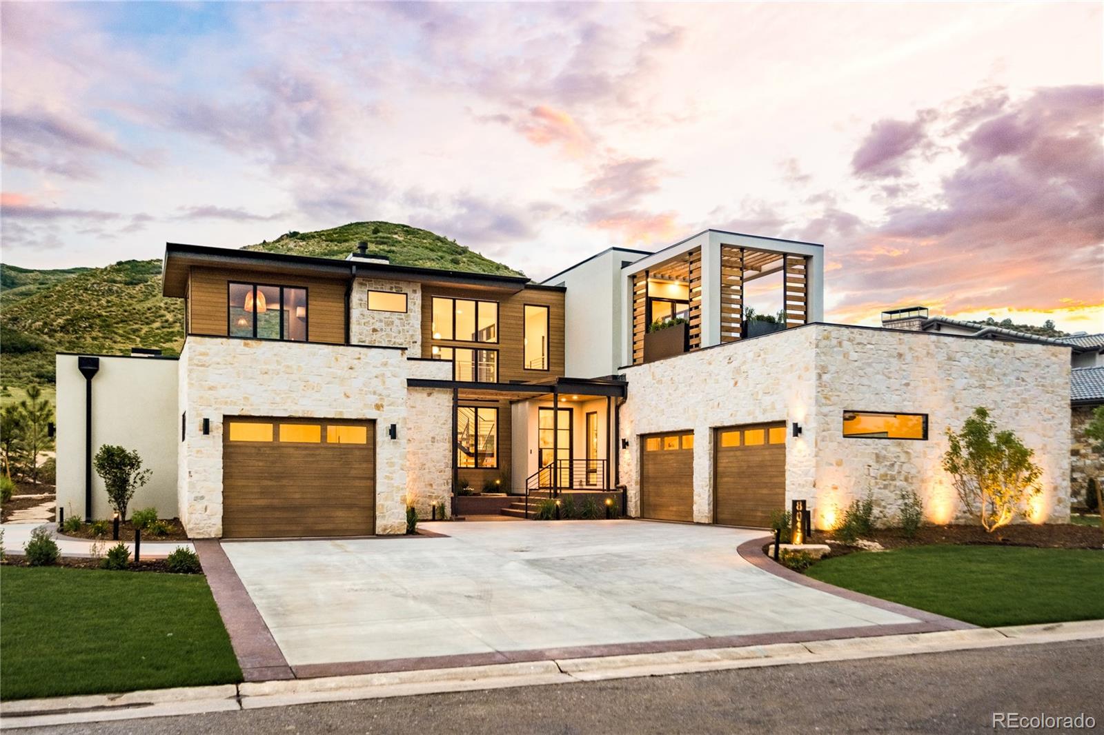 8017 Galileo Way, Littleton, CO 80125