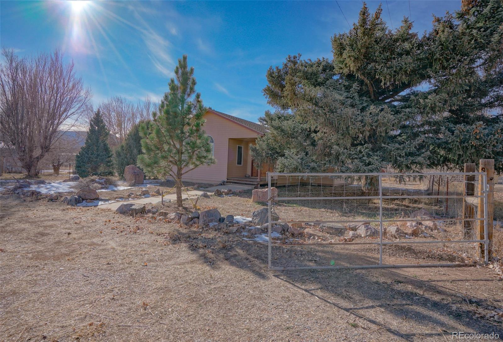25430 Hwy 69, Gardner, CO 81040