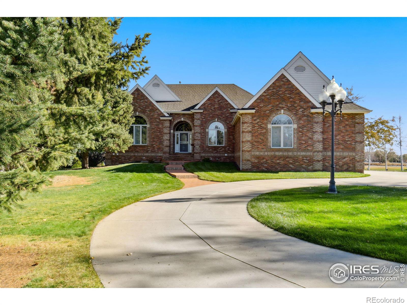 202 Mulligan Lake Dr, Mead, CO 80542