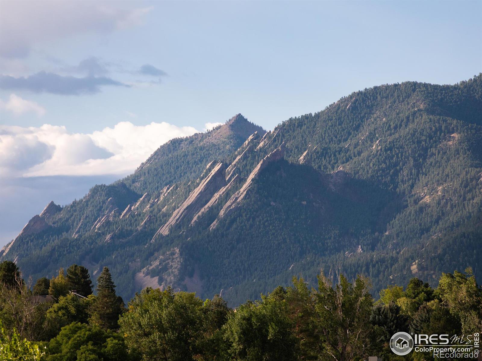 548 Utica Ct, Boulder, CO 80304