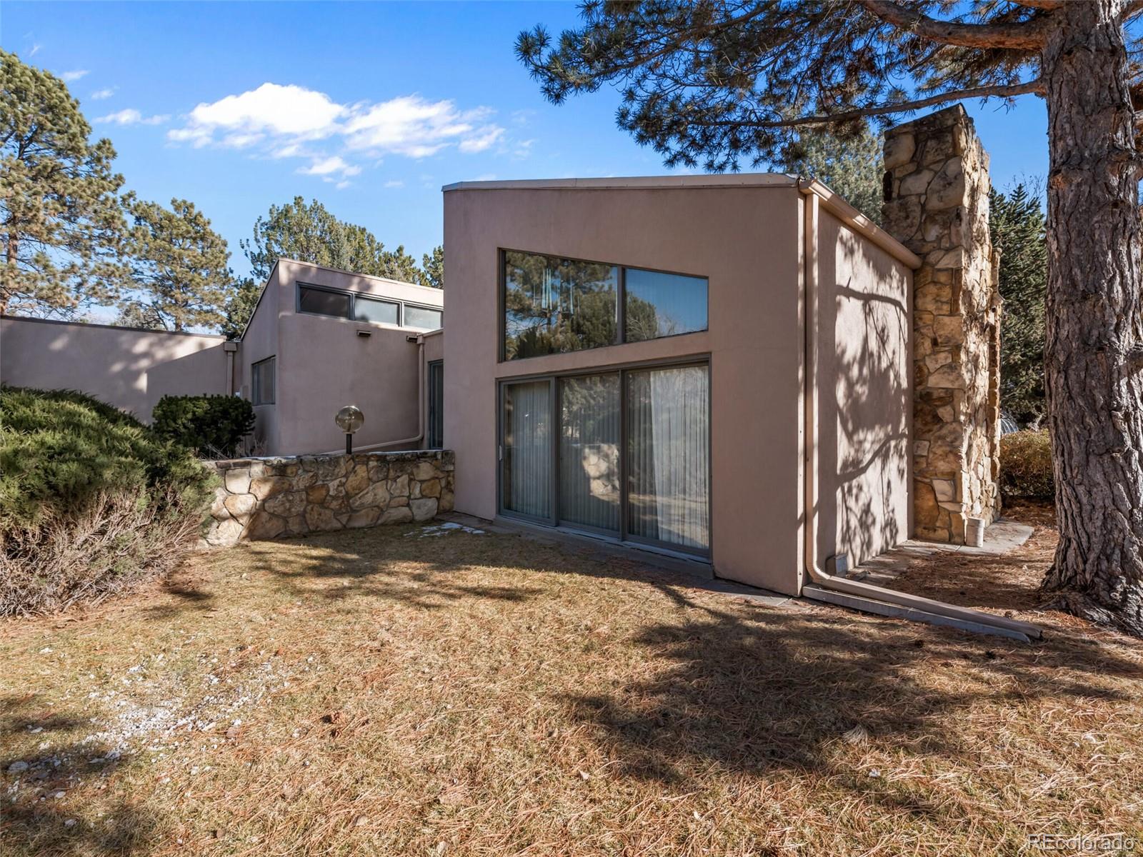 15 Blackmer Rd, Englewood, CO 80113