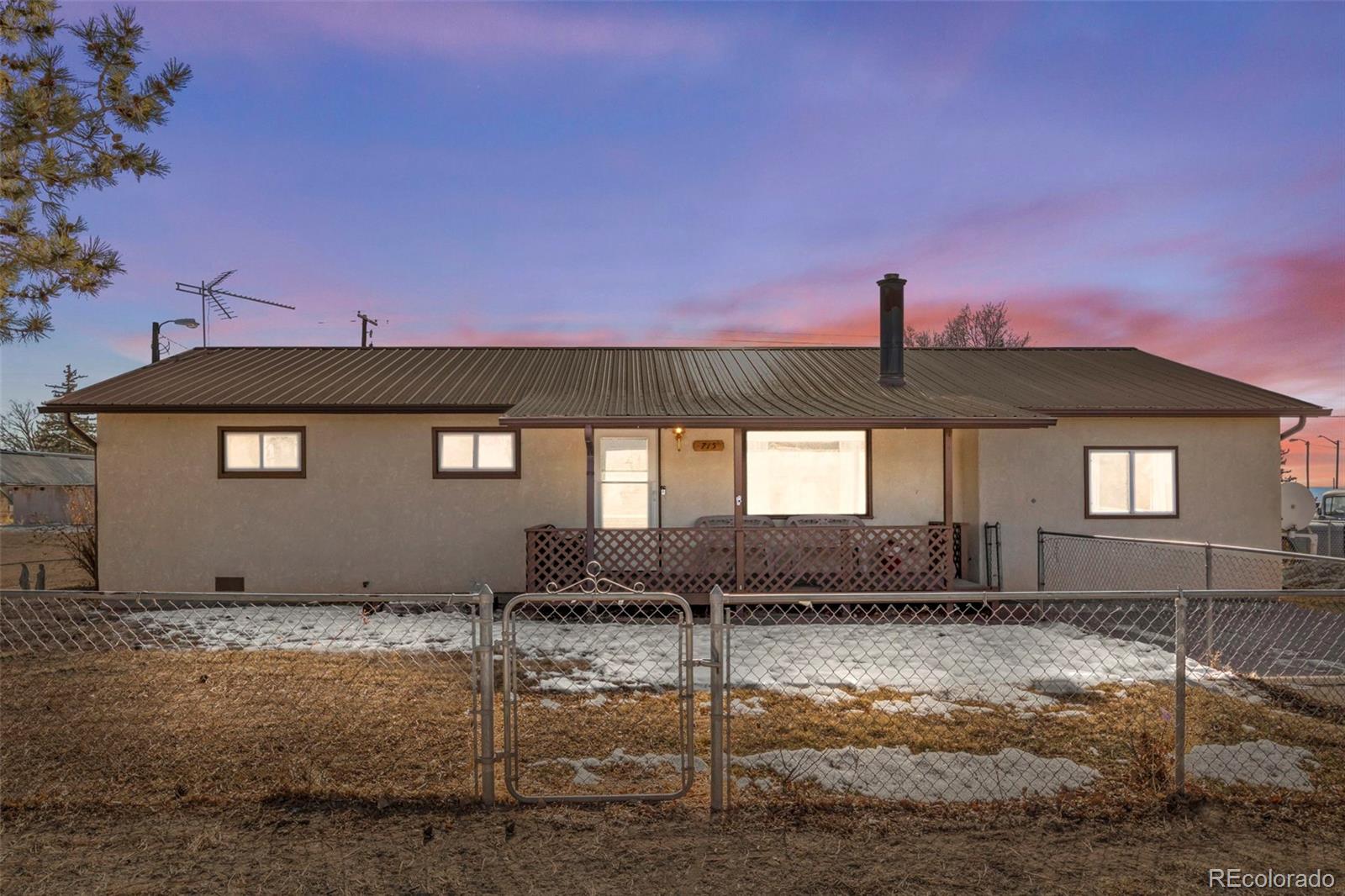 715 6th St, Blanca, CO 81123
