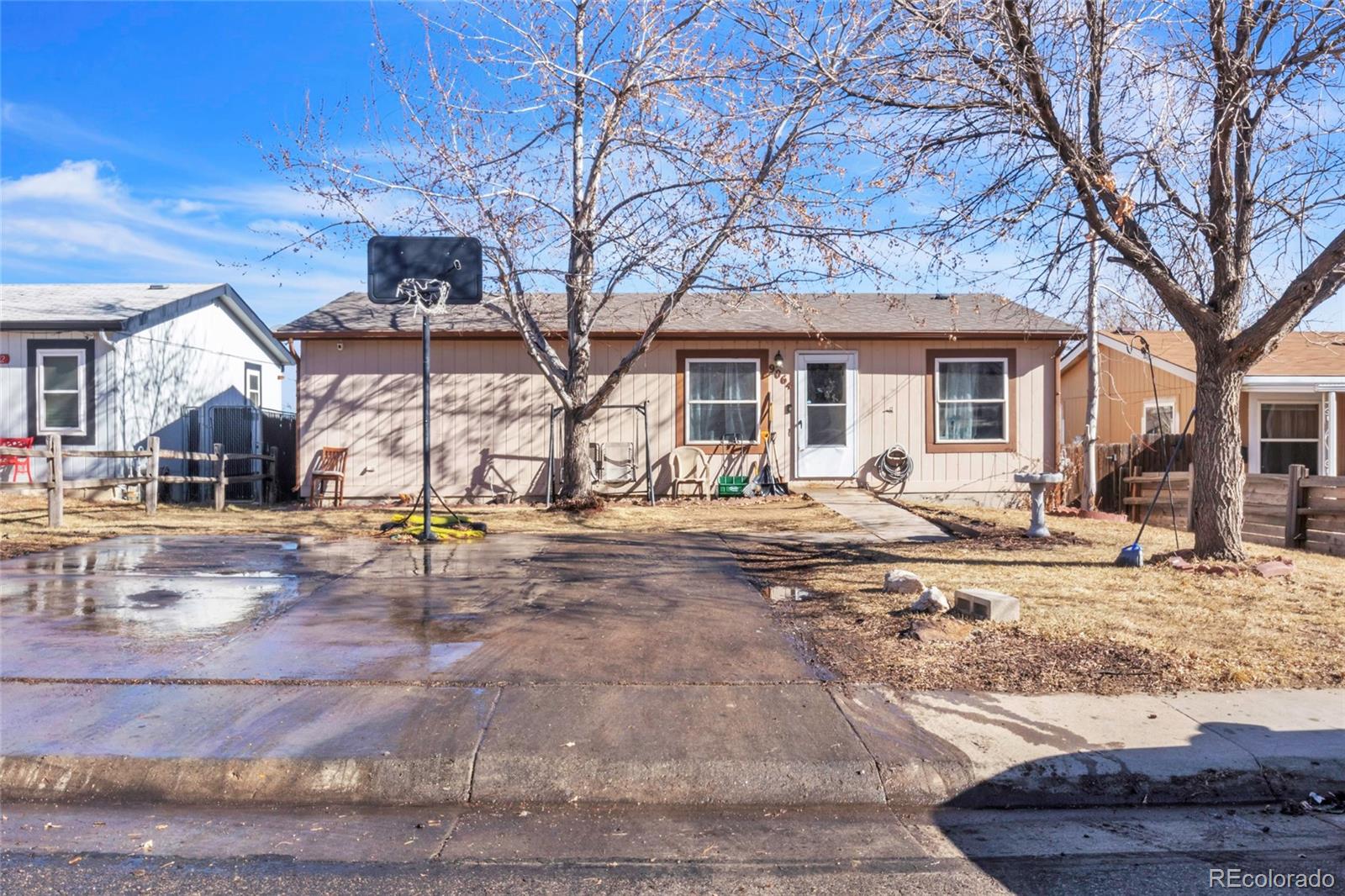 9064 Fontaine St, Federal Heights, CO 80260