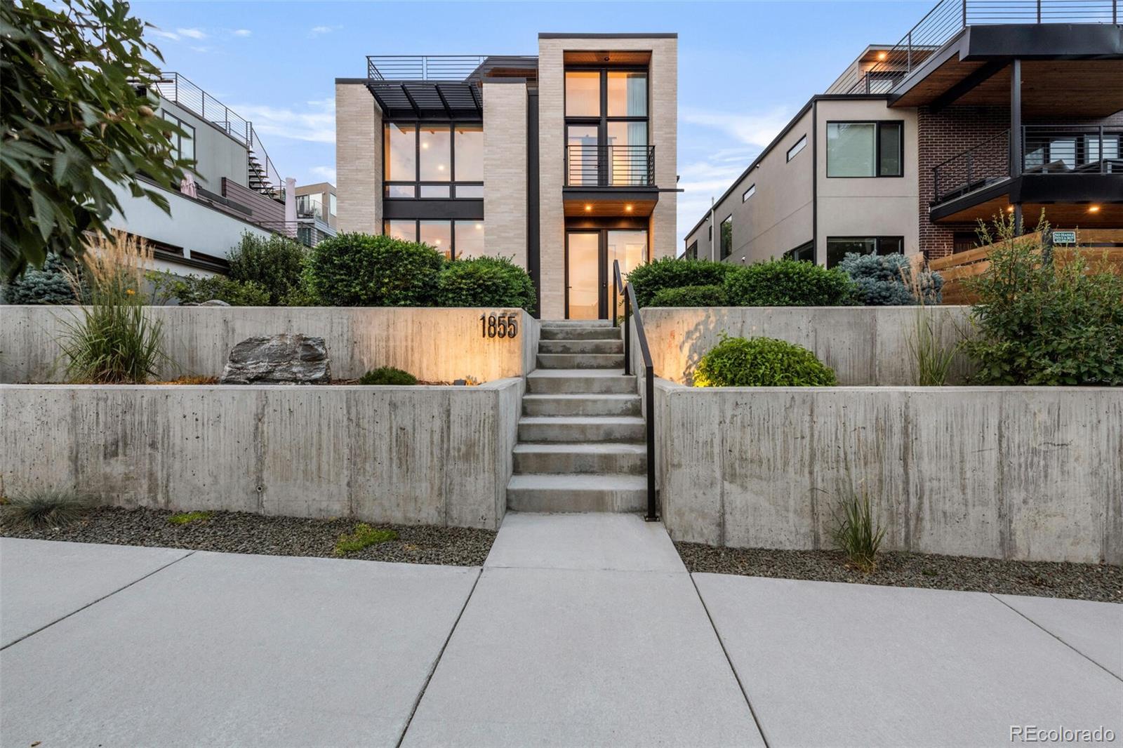 1855 W 33rd Ave, Denver, CO 80211