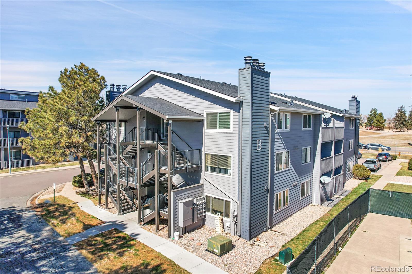 8100 W Quincy Ave #B-11, Denver, CO 80123