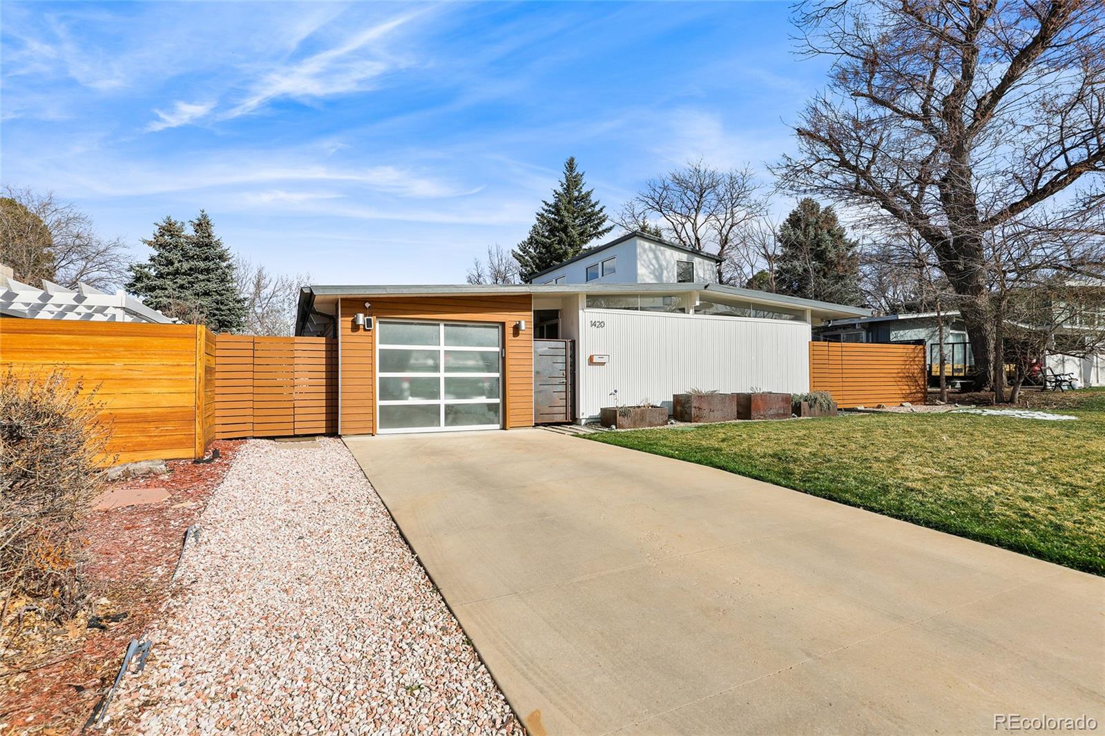1420 S Dahlia St, Denver, CO 80222