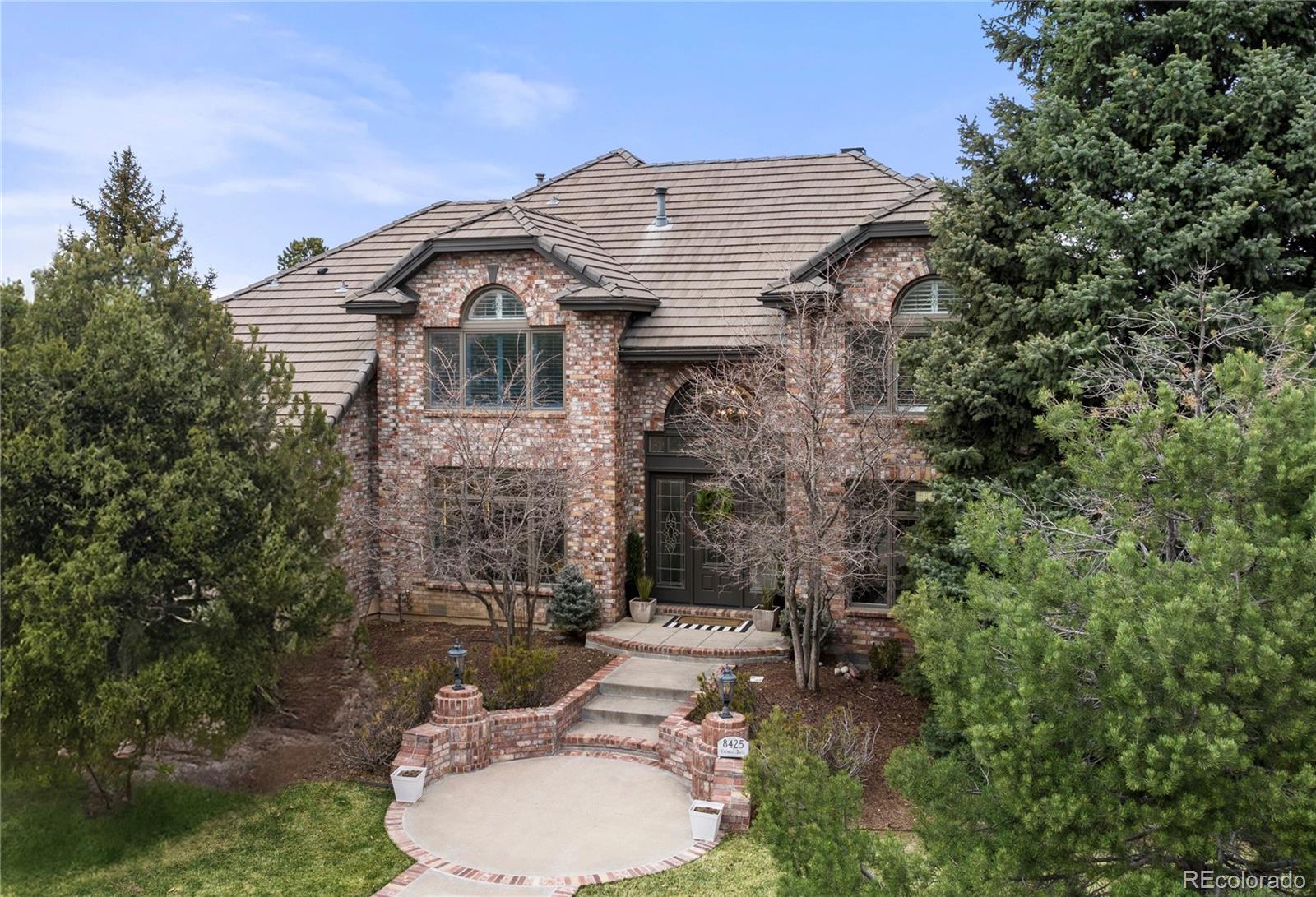 8425 Colonial Dr, Lone Tree, CO 80124