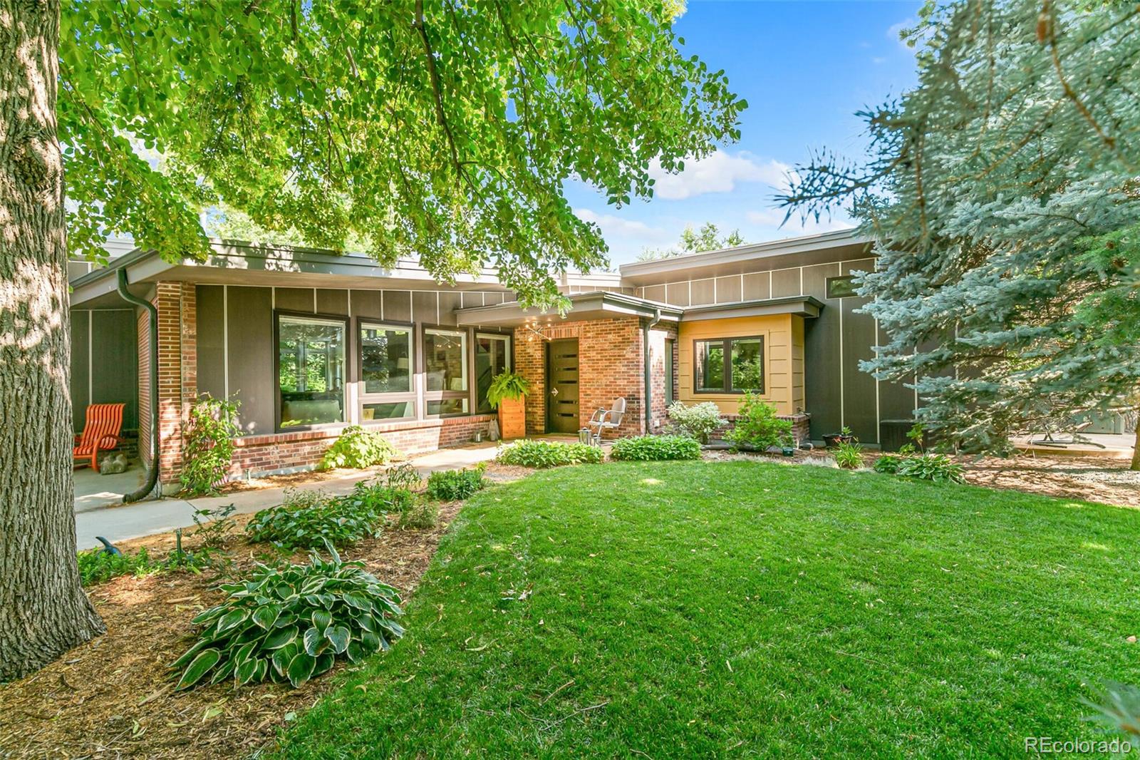2441 S Dahlia Ln, Denver, CO 80222